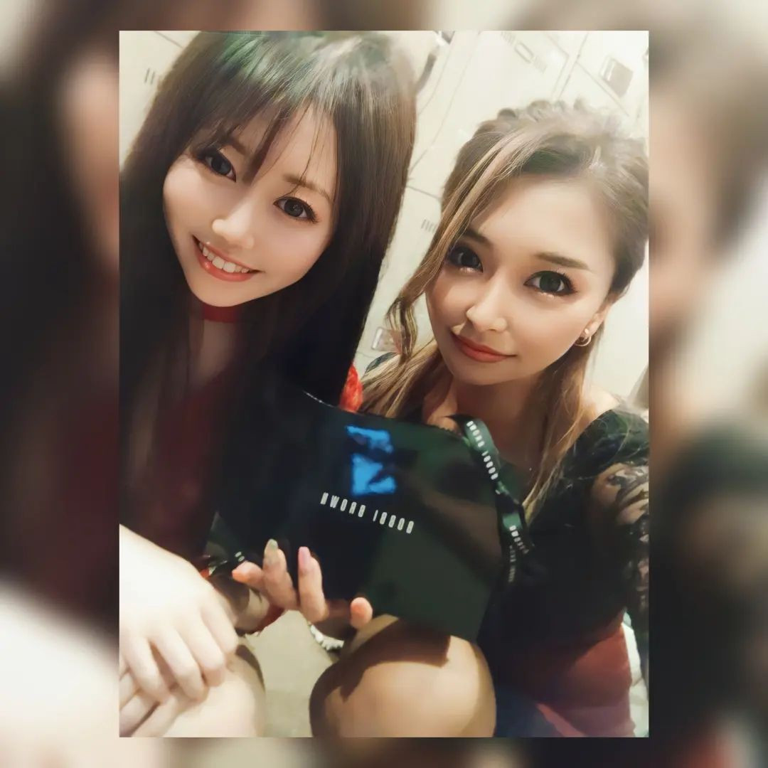 ⁡
⁡
⁡早速使ってみたよ〜❤⁡
⁡ありがとみおりん❤⁡
⁡たまに笑いの神が降りて私のツボにHitしてくる〜🤣✋
 またプール行こうねっ🧚‍♀️⁡
@miori_letoile ⁡@letoile_sinseigroup ⁡
⁡@hibiki.group ⁡
⁡#レトワール#響グループ #水川潤#美松ビル5F#札幌 #すすきの #北海道 #ニュークラブ #ニュークラ嬢 #すすきのニュークラ #ラウンジ #ラウンジ嬢 #キャバクラ #キャバ嬢 #ホステス #夜職 #ナイトワーク #ポケパラ #インスタ指名 