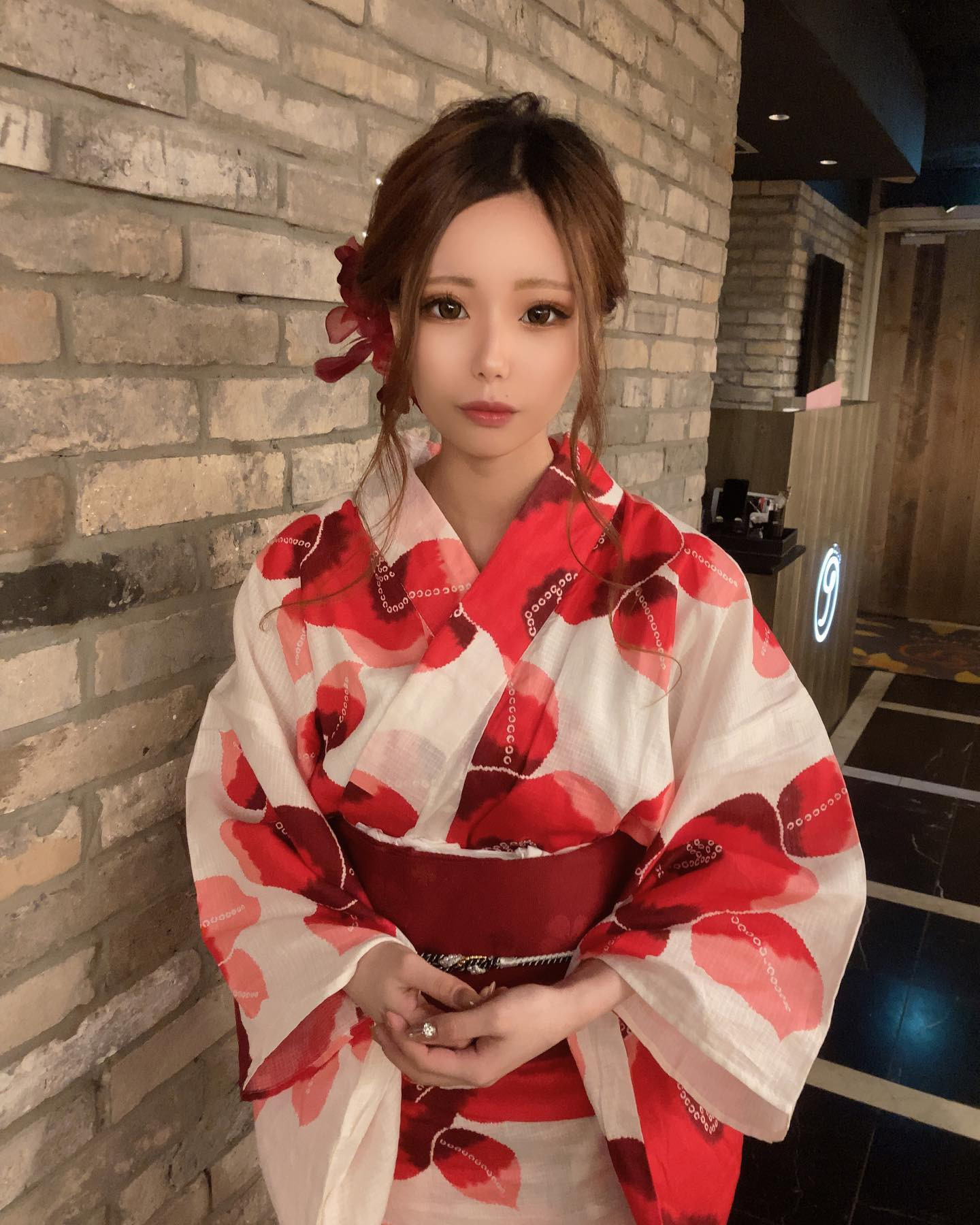 昨日今日と暴れん坊将軍してるから気をつける
お祭り行けてよかった🫶
飲みすぎて昨日から全身筋肉痛です😌

.
#ニュークラ #ニュークラブ #キャバキャバ #すすきのニュークラ #すすきのニュークラブ
#すすきのニュークラエリアG #すすきのニュークラブエリアG #すすきのニュークラオレンジテラス札幌 #すすきのニュークラブオレンジテラス札幌
#すすきのキャバクラエリアG #すすきのキャバ嬢エリアG #すすきのキャバクラオレンジテラス札幌 #すすきのキャバ嬢オレンジテラス札幌