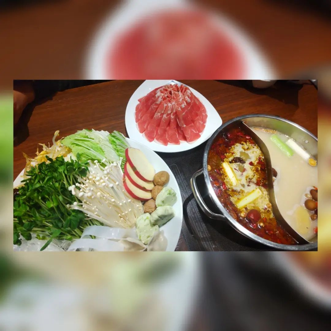 ⁡
⁡みきてぃとみこりんと火鍋楽しかったなぁん❤⁡
⁡
⁡
⁡今日も絶賛連勤中👮
⁡頑張るお💁🏽‍♂️💙⁡
⁡@hibiki.group ⁡
⁡@letoile_sinseigroup ⁡
⁡#レトワール#響グループ #水川潤#美松ビル5F#札幌 #すすきの #北海道 #ニュークラブ #ニュークラ嬢 #すすきのニュークラ #ラウンジ #ラウンジ嬢 #キャバクラ #キャバ嬢 #ホステス #夜職 #ナイトワーク #ポケパラ #インスタ指名 #求人 #お酒好きな人と繋がりたい #キャバキャバ #きゃばきゃば#ダ