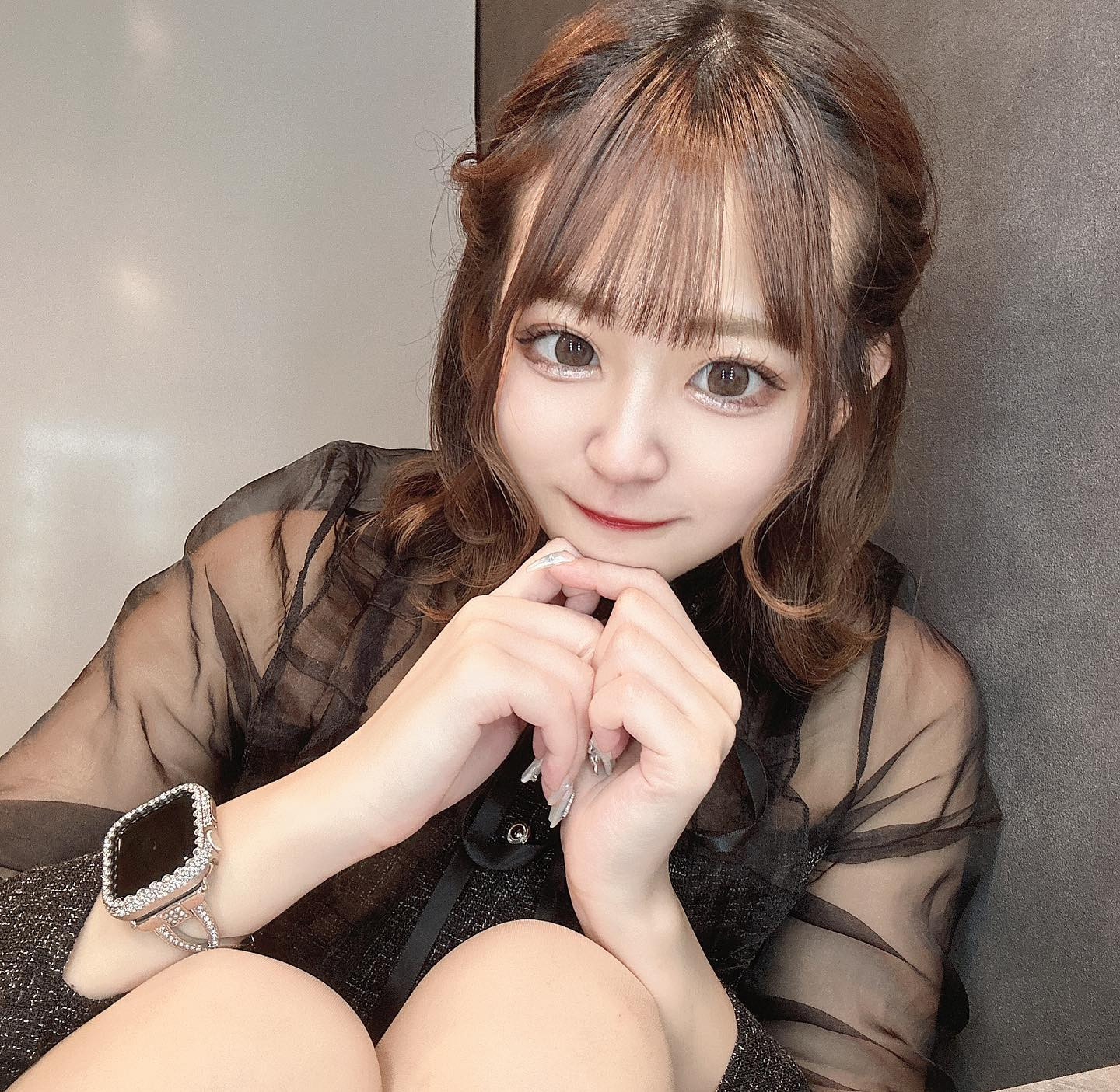 週1のまな板DAYです。
肌だけ見るとイエベですが全然多分ブルベです

どうでもいいじゃん！！！

出勤しました！！！！！！！！

#vibi #ビビ #すすきの #札幌 #ニュークラ #キャバ嬢 #キャバクラ #コンカフェ #ラウンジ #バー #歌舞伎町 #ミナミ #名古屋 #錦 #ffl #lfl #いいね返し #博多 #北新地 #東京 #六本木 #銀座 #キャバドレス #ヘアメイク #キャバキャバ #ナイツ #ポケパラ