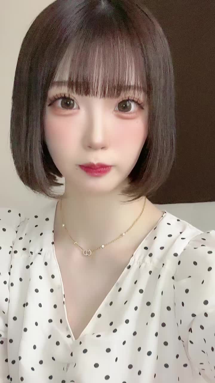 やはりいつものカラコンがいい🐛