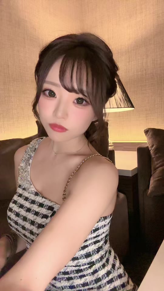 私腰系のダンス得意なはずなのにこの音源のダンスだけなんか苦手何だよなぁ（笑）だから座ってごまかし🤲勘弁して #ベルメイク