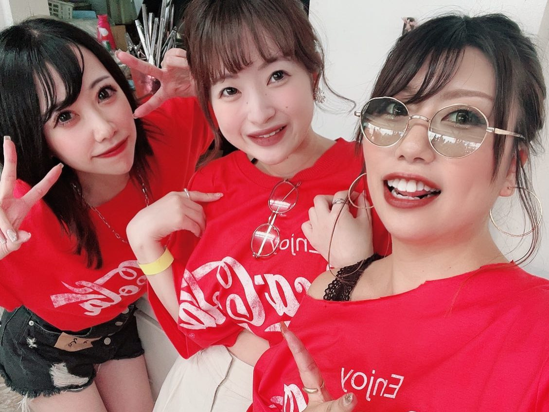 💙

🍉 2023 Summer 🌻

時系列どーなっとんねん。
ってかんじですけど
やっぱ海の家のプレオープンが
夏開幕の合図だよね〜！！☀️

今年もドッジボール大会
優勝🏆目指したんだけど負けてしまった〜〜
チームワークだけはナンバーワン☝🏻❤️

BBQはピーマンとキャベツしか食べず
ひたすら飲酒してたら終わりました。笑
なお記憶はございません😩🙏🏻

てことで今年の夏もたくさん
海に行きたいな〜っっ🏖️

〜snack NODOKA〜
📌営業時間：20時～25時
📌定休日：日曜日
📌住所：〒95