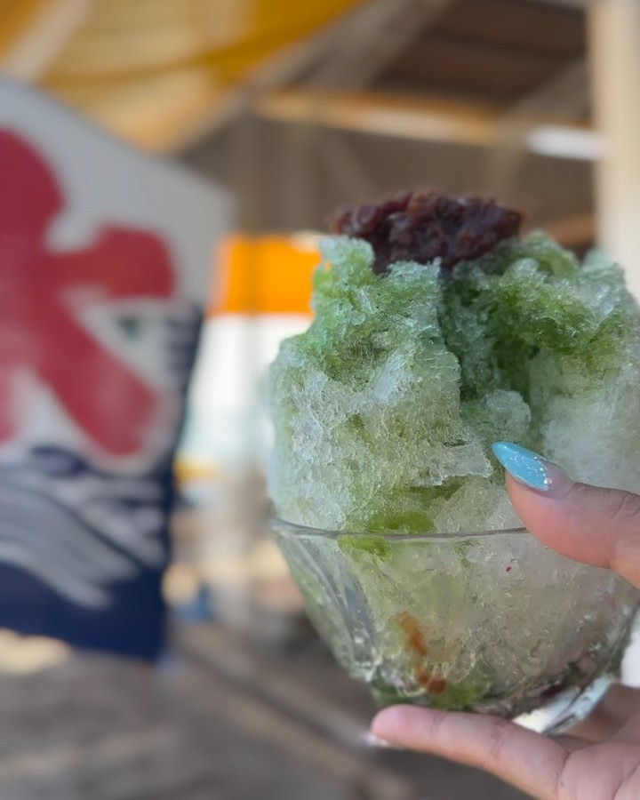 令和の夏🍧🥄💕
レトロな昭和感があってすき🎐𓂃𓈒𓂂

かき氷もお洒落で店員さんも優しい
一色ロイヤルビーチ🌴🌺✨
落ち着ける場所💓

黒すぎ👨🏿笑

@isshiki_royal_beach 

#一色海岸 #一色ロイヤルビーチ #海の家 #葉山 #鎌倉グルメ #鎌倉カフェ #鎌倉グルメ #江ノ島観光 #昭和 #被写体 #撮影モデル #ポートレート撮影 #かき氷巡り #キャバ嬢 #歌舞伎町 #キャバクラ #キャバクラ嬢 #ライバー #ライバー女子 #被写体 #撮影会モデル #sealife #oceanl