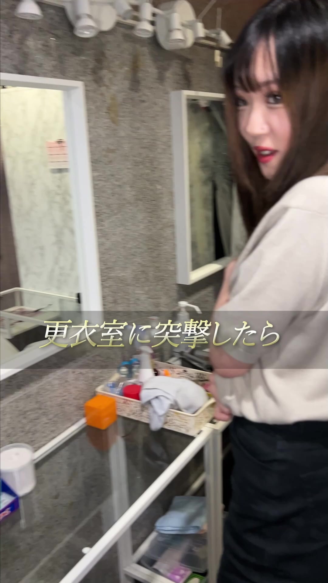 Luxury Lounge LUXE ホットニュース 60538