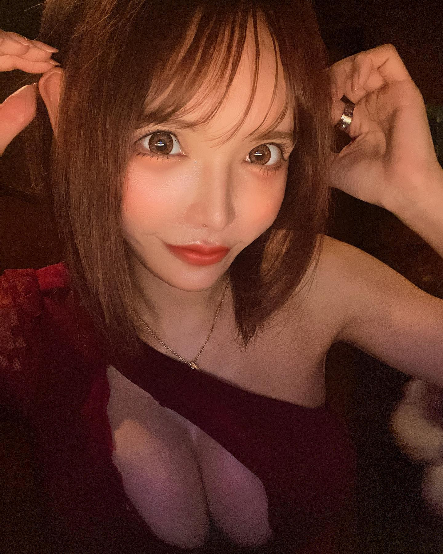 久しぶりの🫶
ヘアカラーしたっ✨
.
.
.
@mituki0324 みっちゃんいつもありがとう〜･.｡*･.｡*🦋‪･.｡*･.｡*🦋‪･.｡*･
.
.
.
.
.
.
.
.
.
#キャバクラ 
#きゃば嬢 
#新宿キャバクラ 
#売れっ子 
#アネラ 
#グラビア 
#gravure 
#日本的 
#性感 
#浴衣 
#新宿キャバ嬢 
#歌舞伎町 
#新宿 #六本木 
#中州