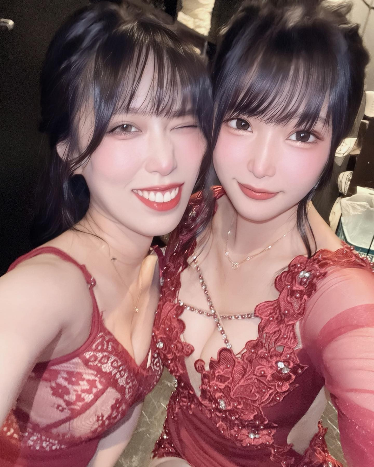 けいさんと赤ドレス被りだった日🟥

南4条西3丁目第一Gビル3F 
Club MOULIN ROUGE-ムーラン・ルージュ-

☁️星乃　そら☁️

#ムーランルージュ #響グループ #星乃そら#札幌 #すすきの #北海道 #ニュークラブ #ニュークラ嬢 #すすきのニュークラ #ラウンジ #ラウンジ嬢 #キャバクラ #キャバ嬢 #ホステス #夜職 #ナイトワーク#ポケパラ#インスタ指名#彼氏募集中#求人#お酒好きな人と繋がりたい#きゃばきゃば#キャバキャバ#求人 #自撮り #かわいい#可愛い#美人#美女#