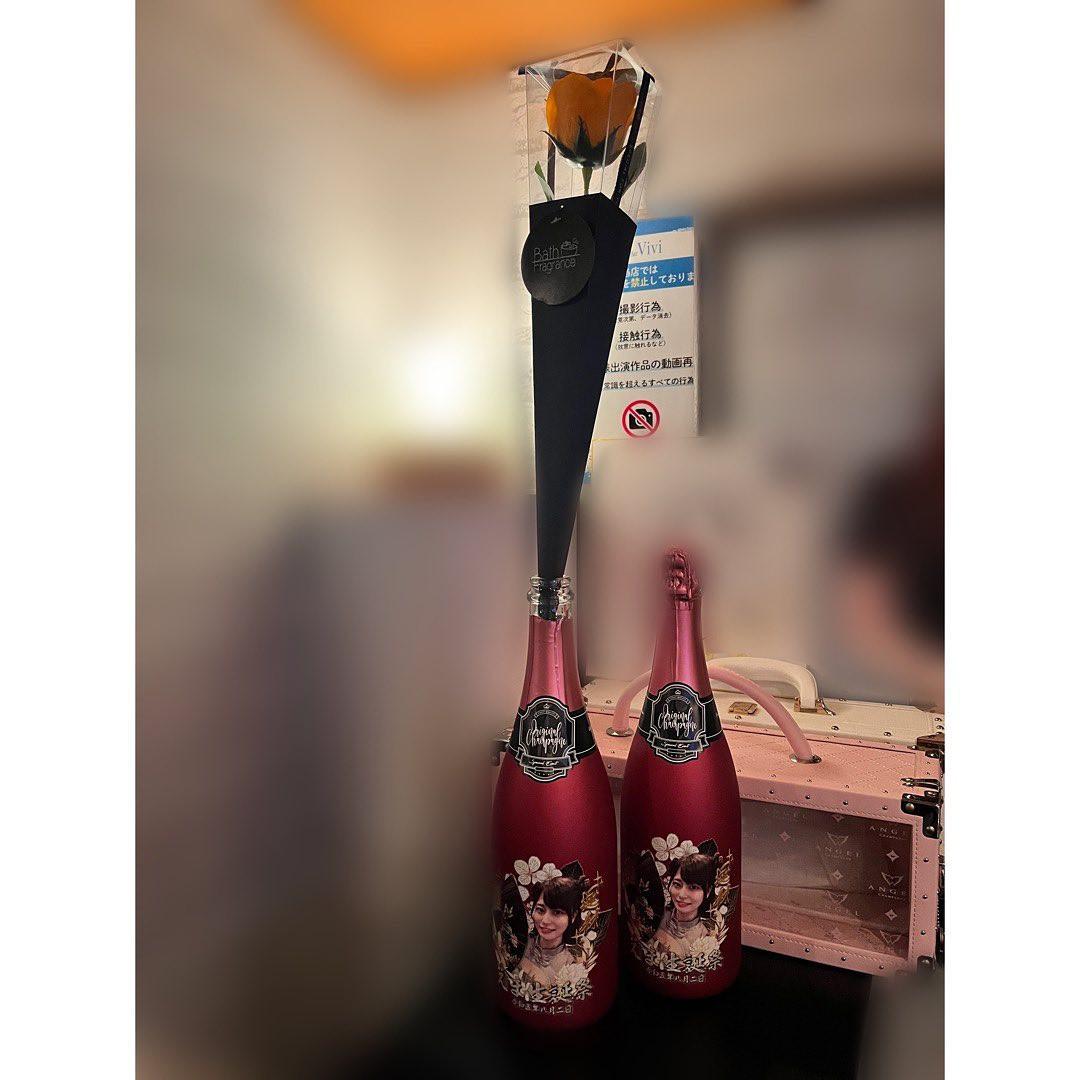 🧡🌹𓂃𓈒 𓂂𓏸