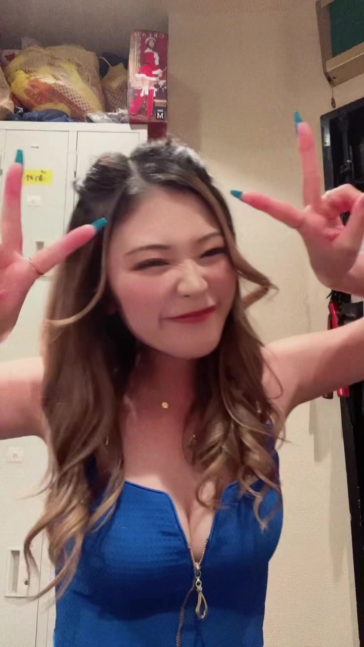 おばばのツインテール見てください#いいね #おすすめ #キャバ嬢 #新潟