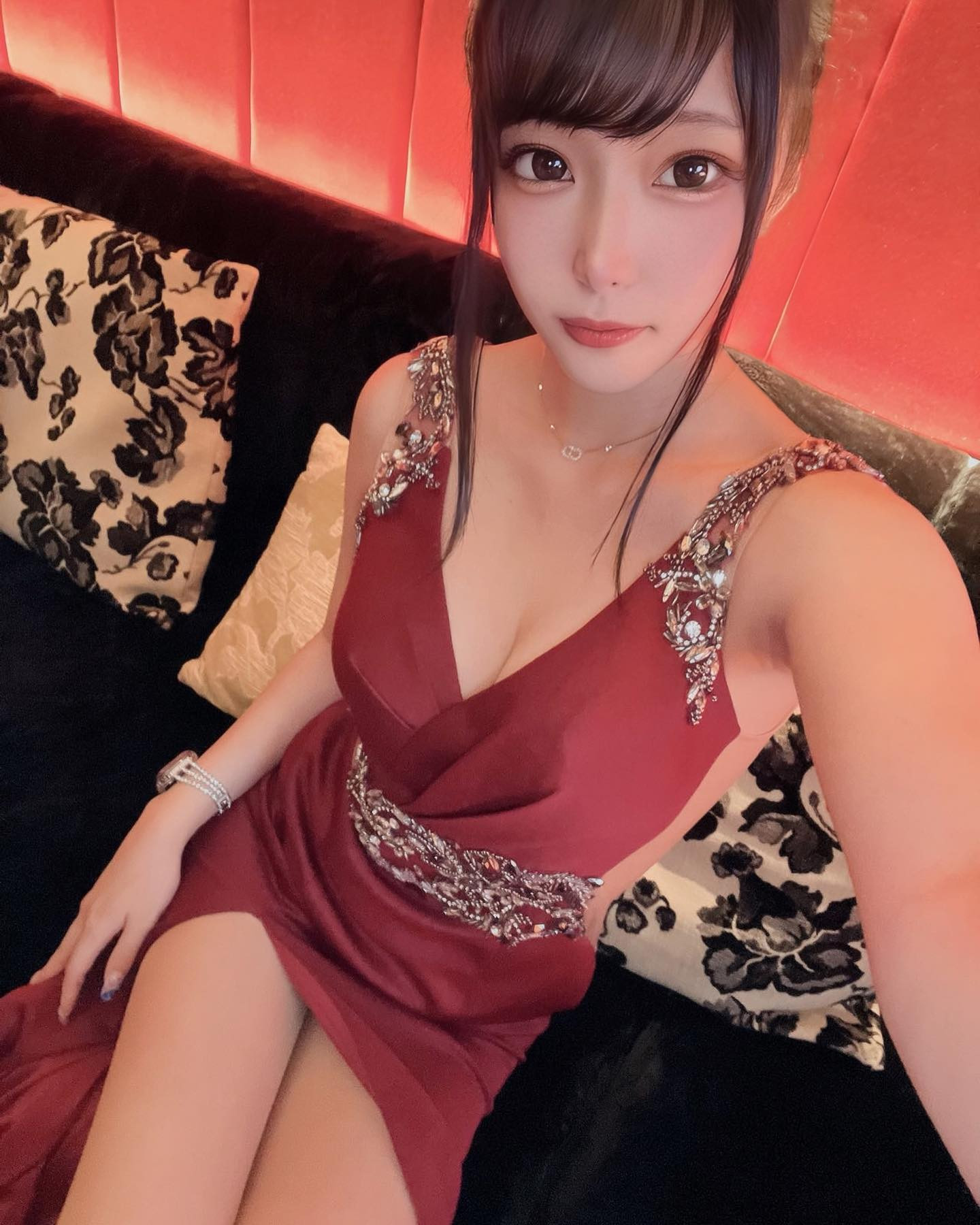 ロングドレス久しぶり👗

南4条西3丁目第一Gビル3F 
Club MOULIN ROUGE-ムーラン・ルージュ-

☁️星乃　そら☁️

#ムーランルージュ #響グループ #星乃そら#札幌 #すすきの #北海道 #ニュークラブ #ニュークラ嬢 #すすきのニュークラ #ラウンジ #ラウンジ嬢 #キャバクラ #キャバ嬢 #ホステス #夜職 #ナイトワーク#ポケパラ#インスタ指名#彼氏募集中#求人#お酒好きな人と繋がりたい#きゃばきゃば#キャバキャバ#求人 #自撮り #かわいい#可愛い#美人#美女#あざとい#