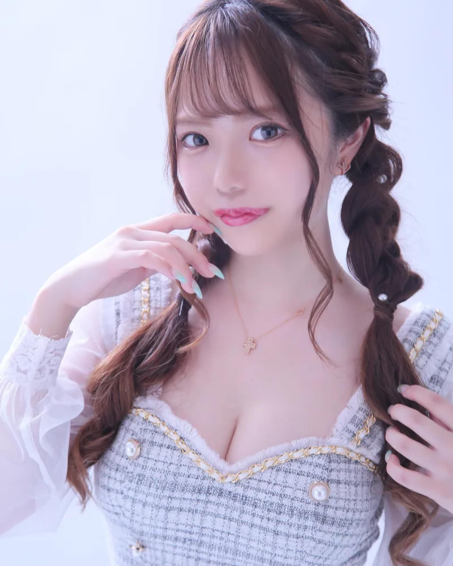 クラブ アマテラスの柊ほのかです︎🙌

写真とっていただきました( ´˘` )
@club_amateras @caba2net 
 #歌舞伎  #歌舞伎町タワー  #歌舞伎町キャバ嬢  #歌舞伎町キャバクラ