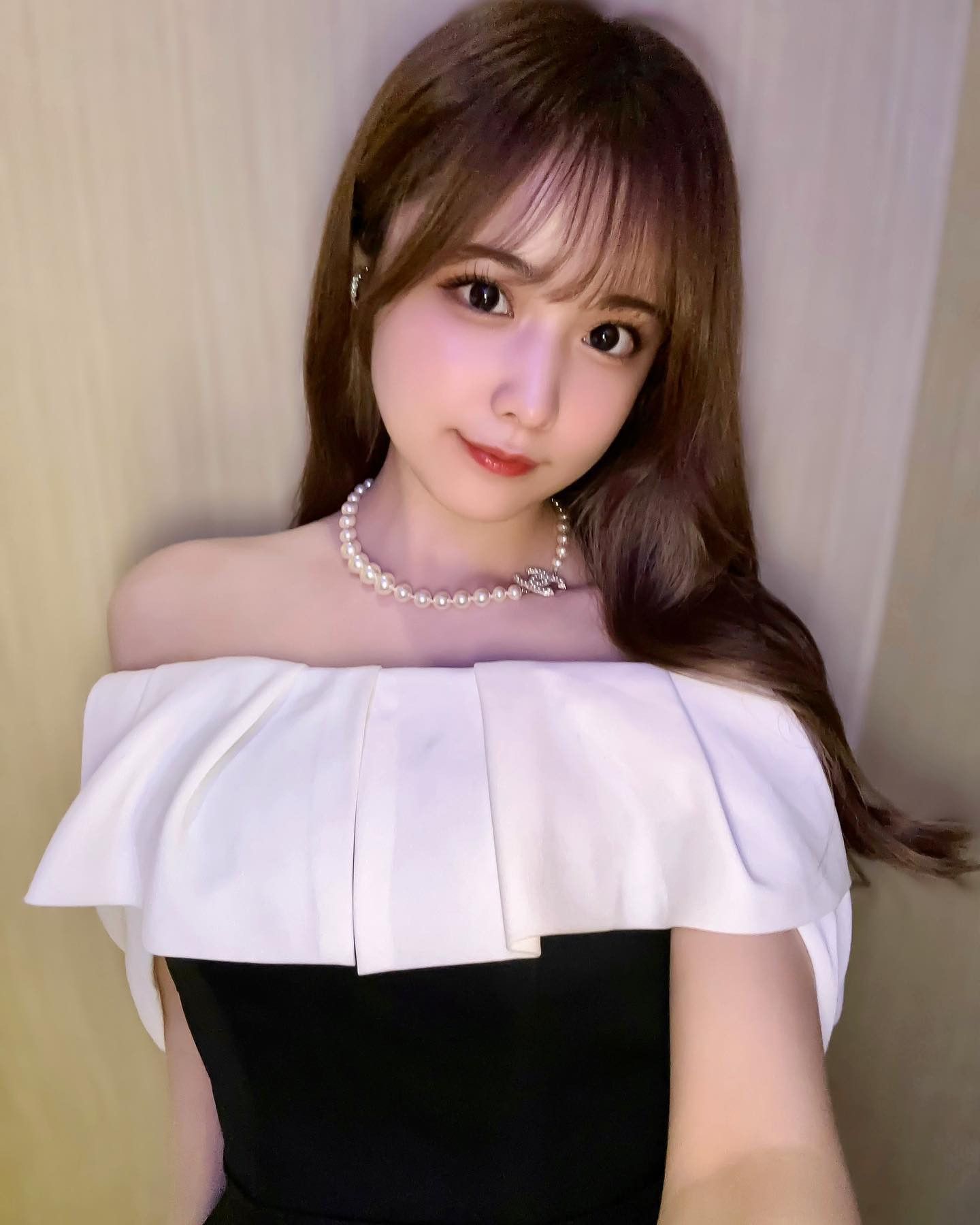 女の子はお砂糖とスパイスとで出来ている
.
.
#華咲かのん #キャバ嬢 #ニュークラ嬢 #すすきのキャバ嬢  #すすきのグルメ #北海道観光 #北海道旅行 #キャバドレス #ドレス #ドレス通販 #ヘアメイク #かわいい女の子 #cute #japanesegirl #asian #dress #chanel #white #black