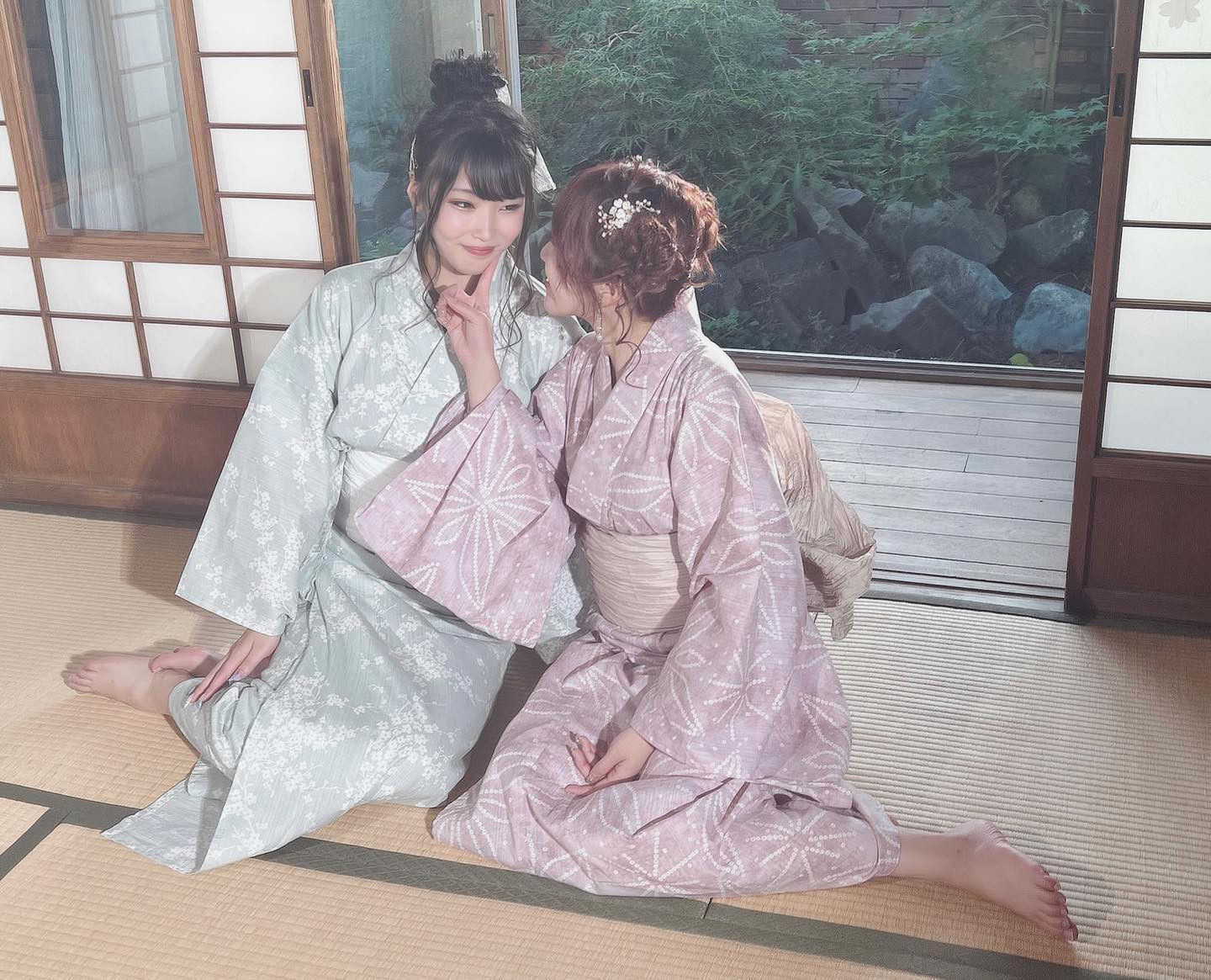 8月最後〜🐈‍⬛
このお写真もステキ💓

南4条西3丁目第一Gビル3F 
Club MOULIN ROUGE-ムーラン・ルージュ-

☁️星乃　そら☁️

#ムーランルージュ #響グループ #星乃そら#札幌 #すすきの #北海道 #ニュークラブ #ニュークラ嬢 #すすきのニュークラ #ラウンジ #ラウンジ嬢 #キャバクラ #キャバ嬢 #ホステス #夜職 #ナイトワーク#ポケパラ#インスタ指名#彼氏募集中#求人#お酒好きな人と繋がりたい#きゃばきゃば#キャバキャバ#求人 #自撮り #かわいい#可愛い#美人#