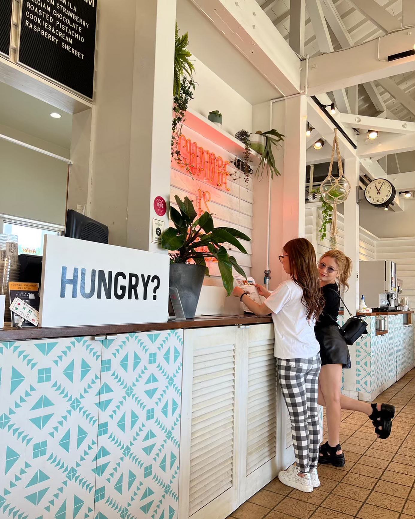 おしゃんだた♡

@akamon_rico 
@akamonclub 
@shachigroup_