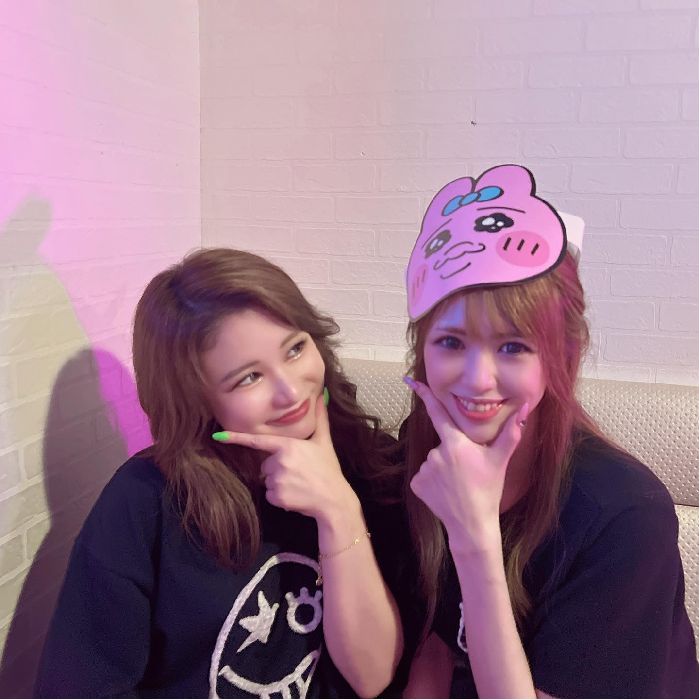 .

おぱんちゅ
なみさん今日も最高に面白い大好きまる
#最近なみさんの真似して服装変えた

#キャバ嬢 #キャバクラ #すすきの #高収入 #求人 #アルバイト #女子大生 #ホステス #水商売 #歌舞伎町 #夜職 #採用 #バルセロナグループ #シャチグループ #体験入店 #銀座 #ニュークラ #ニュークラ嬢 #キャスト募集 #すすきのキャバクラ #ガールズバー #北新地 #フォロワー増やしたい #instagood #follow #love #photooftheday #メイク #ネイル 

.