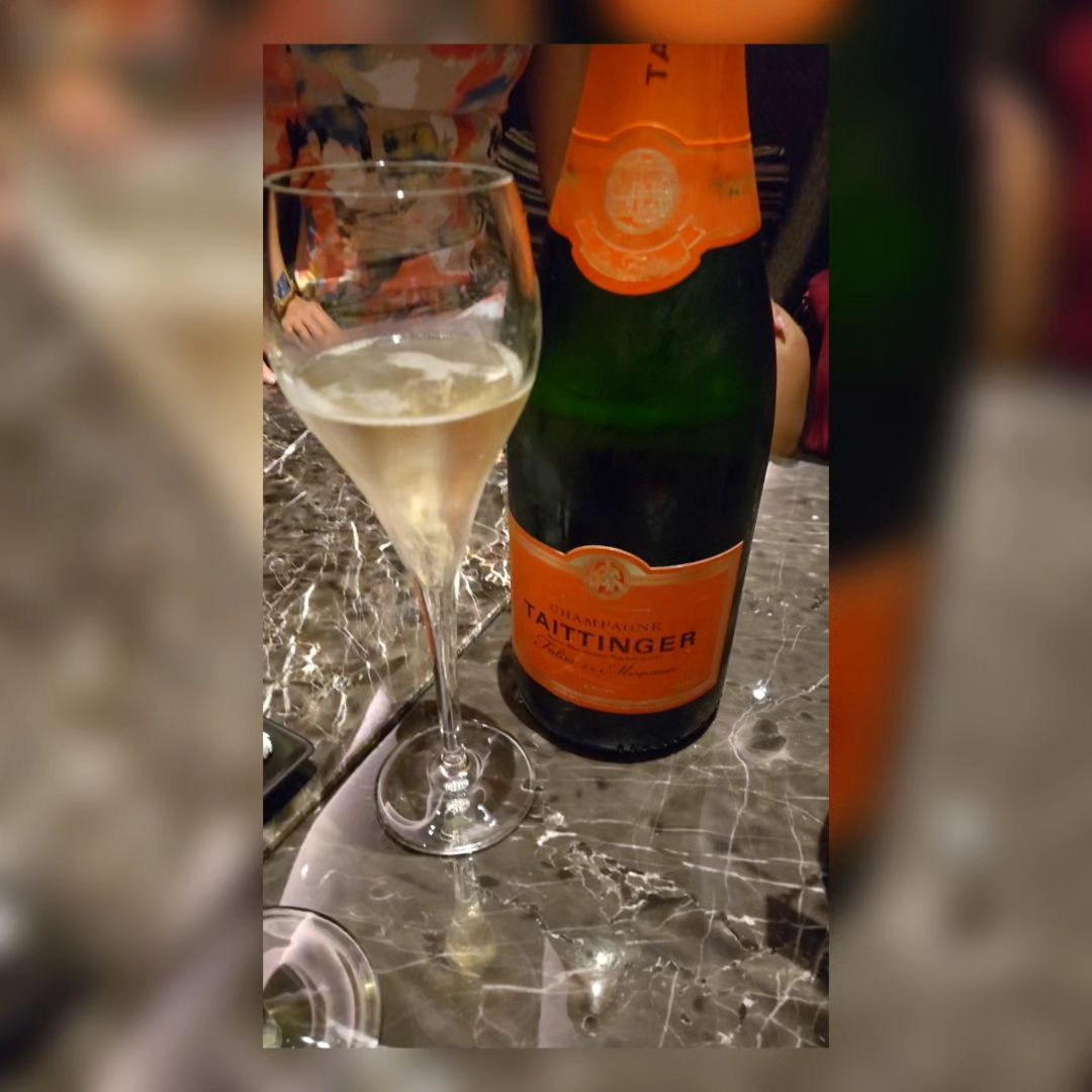 昨日はずっとらんらんと一緒にいた気がする♥
Happy💞な一日だった🤗
@letoile_sinseigroup 
@hibiki.group 
@ran_letoile 
#レトワール#響グループ #水川潤#美松ビル5F#札幌 #すすきの #北海道 #ニュークラブ #ニュークラ嬢 #すすきのニュークラ #ラウンジ #ラウンジ嬢 #キャバクラ #キャバ嬢 #ホステス #夜職 #ナイトワーク #ポケパラ #インスタ指名 #求人 #お酒好きな人と繋がりたい #キャバキャバ #きゃばきゃば#ダイエット#HIBI