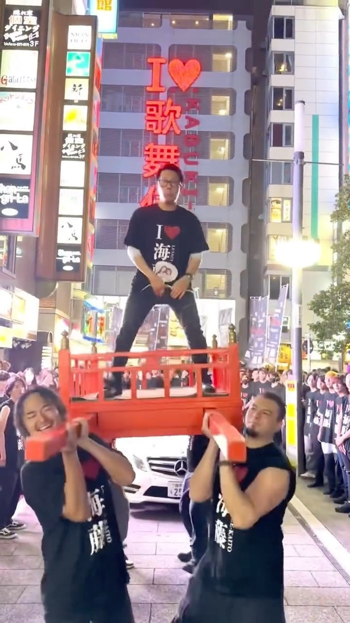 LUIAGUE ホットニュース 62975