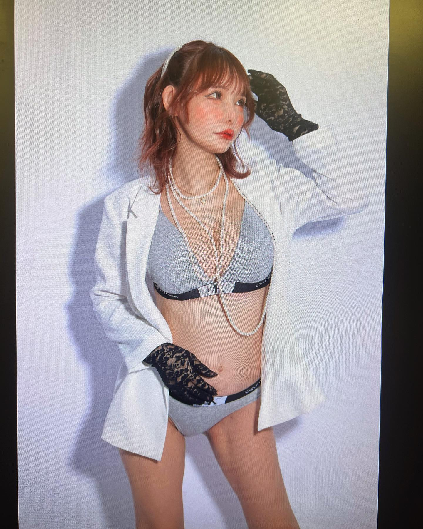 たまにはため息ついちゃうよね🫧𓂃 𓈒𓂂𓏸
深呼吸だしと強がるひと多い〜😈
.
.
.
.
.
.
.
.
#キャバクラ 
#きゃば嬢 
#新宿キャバクラ 
#ショートヘア 
#売れっ子 
#アネラ 
#グラビア 
#gravure 
#日本的 
#性感 
#浴衣 
#新宿キャバ嬢 
#歌舞伎町 
#新宿 #六本木 
#中州