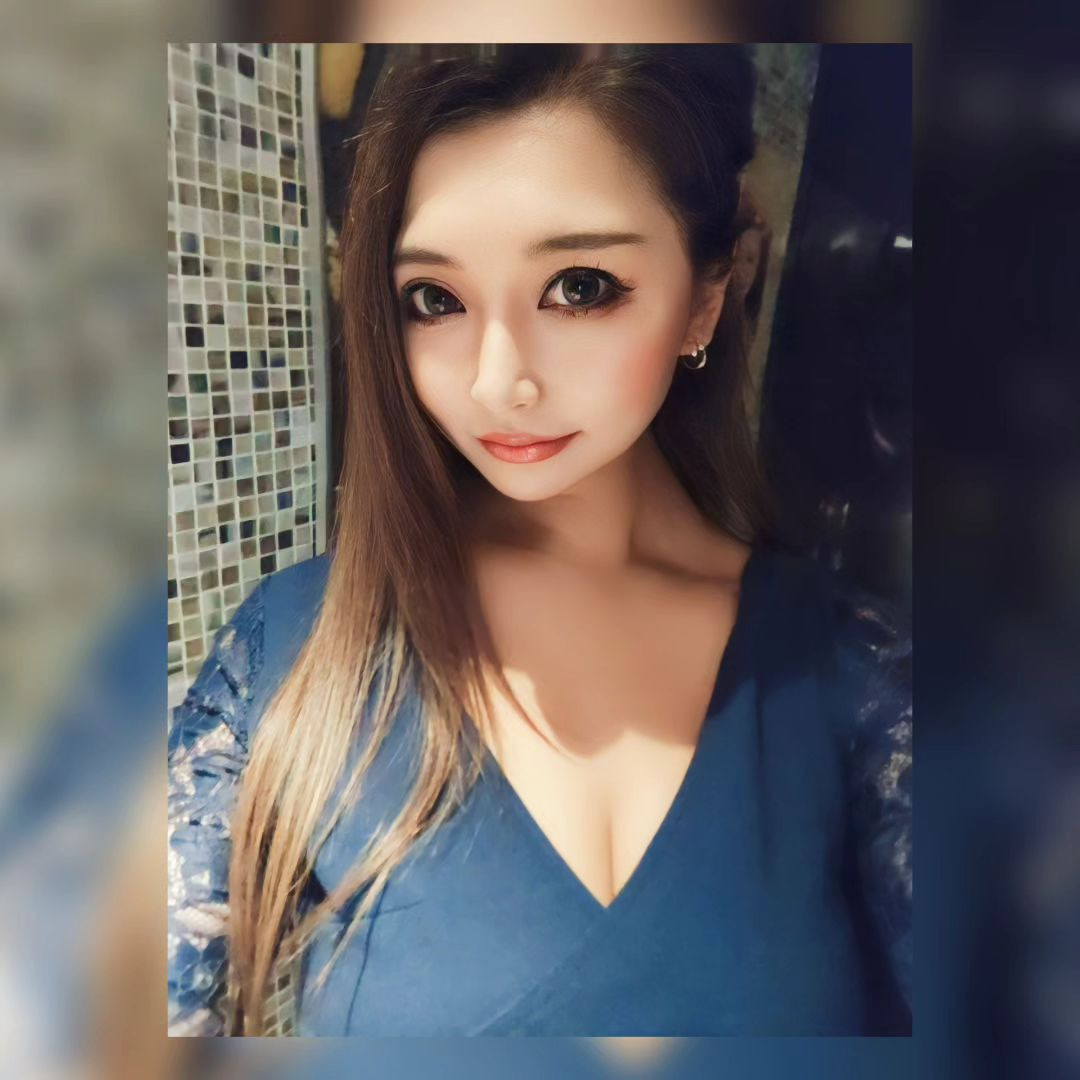 今週は火金土曜日🐣💙
久しぶりにストレート✨
@hibiki.group 
@letoile_sinseigroup 
#レトワール#響グループ #水川潤#美松ビル5F#札幌 #すすきの #北海道 #ニュークラブ #ニュークラ嬢 #すすきのニュークラ #ラウンジ #ラウンジ嬢 #キャバクラ #キャバ嬢 #ホステス #夜職 #ナイトワーク #ポケパラ #インスタ指名 #求人 #お酒好きな人と繋がりたい #キャバキャバ #きゃばきゃば#ダイエット#HIBIKI#HIBIKIグループ