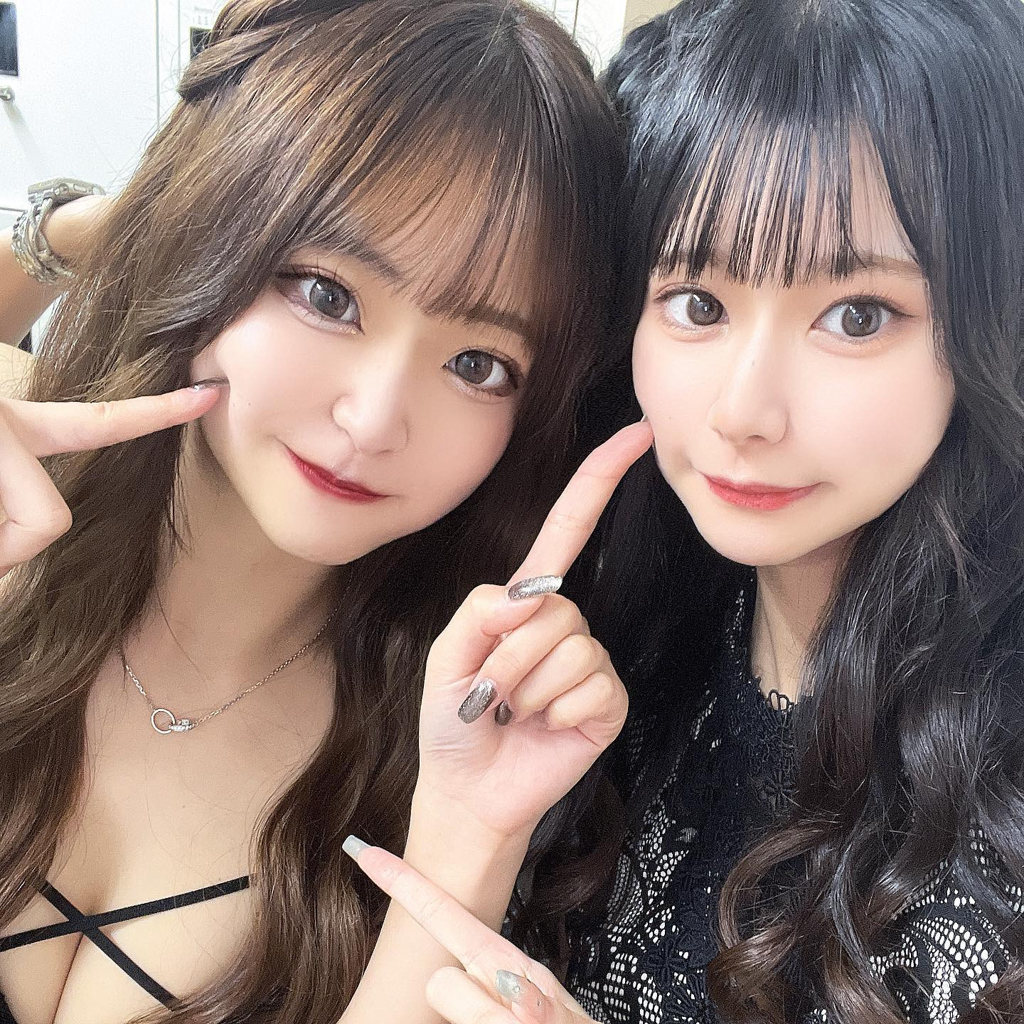 マナカの大好きちゃん⸝⸝ᴖ ·̫ ᴖ⸝⸝🩵

猫みたいで可愛いの
凰花たんがいると出勤頑張れる
.
.
.

 #ウルフグループ  #vibi #royalstage  #ビビ  #ロイヤルステージ  #札幌  #すすきの  #ススキノ  #ニュークラ  #キャバクラ  #キャバ嬢  #キャバクラ嬢  #ニュークラブ  #ニュークラ嬢  #ホステス #ガールズバー  #すすきのキャバ嬢  #すすきのキャバクラ  #すすきのグルメ  #ラウンジ #札幌観光  #美人  #美女  #可愛い  #可愛い女の子 