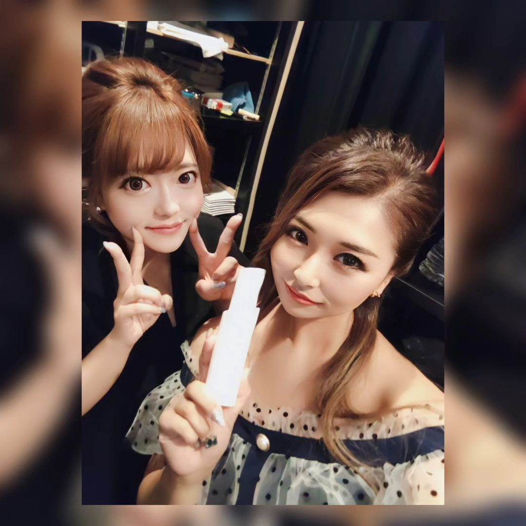 みこりんミストいい香り🤤💗
ありがとぉ♥

活躍させて頂く♥
@miko_letoile
@hibiki.group 
@letoile_sinseigroup 
#レトワール#響グループ #水川潤#美松ビル5F#札幌 #すすきの #北海道 #ニュークラブ #ニュークラ嬢 #すすきのニュークラ #ラウンジ #ラウンジ嬢 #キャバクラ #キャバ嬢 #ホステス #夜職 #ナイトワーク #ポケパラ #インスタ指名 #求人 #お酒好きな人と繋がりたい #キャバキャバ #きゃばきゃば#ダイエット#HIBIKI#HI