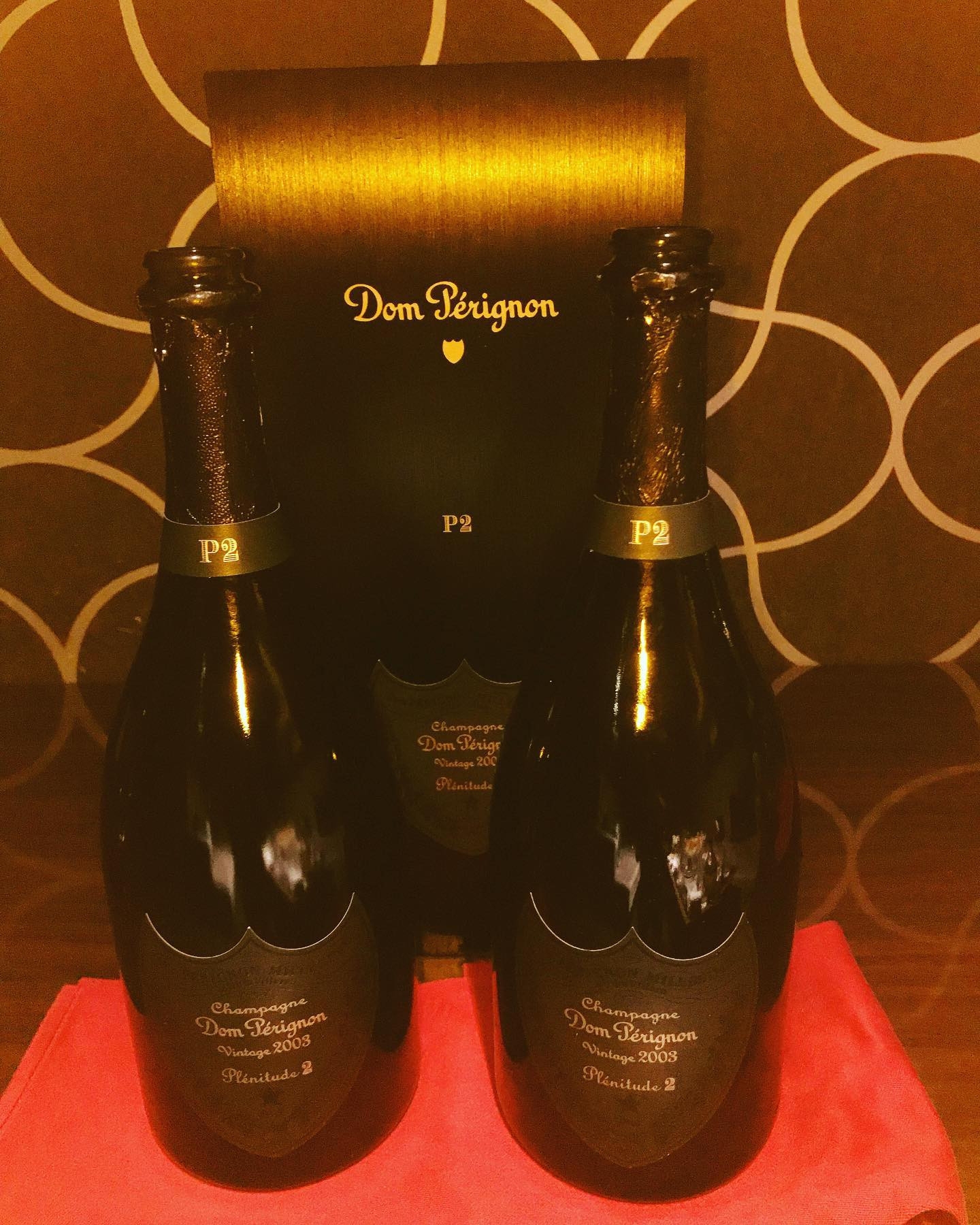 池袋 Red Shoes ホットニュース 63722