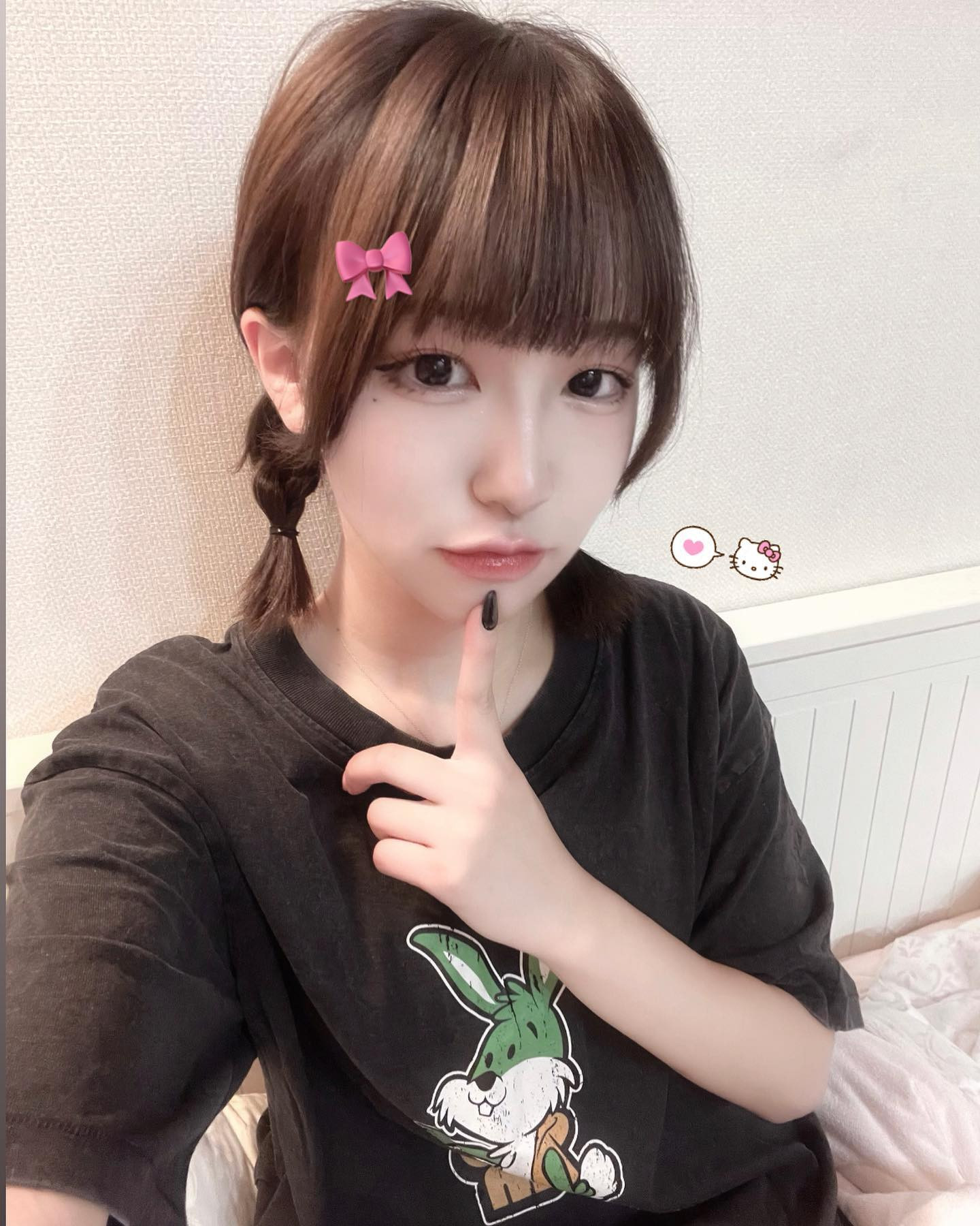  Instagramで記事を開くにこさん...