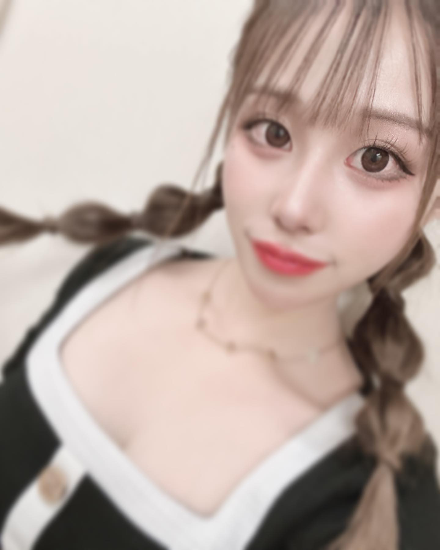 🤍🤍🤍

いろんな事起こりすぎて楽しいまである🫶
平凡は嫌いだから逆にハプニングをありがとう🤍

.
.
.

#ザニューヨーク#エリアG#キャバクラ#ニュークラブ#仙台キャバクラ#キャバ嬢#ホステス#水商売#仙台#国分町#歌舞伎町#六本木#銀座#すすきの#錦#北新地#ミナミ#中洲#キャバキャバ#ヘアメ#ヘアメイク#ツインお団子#ツインテール
#hairmake#dress#TheNewYork#areag