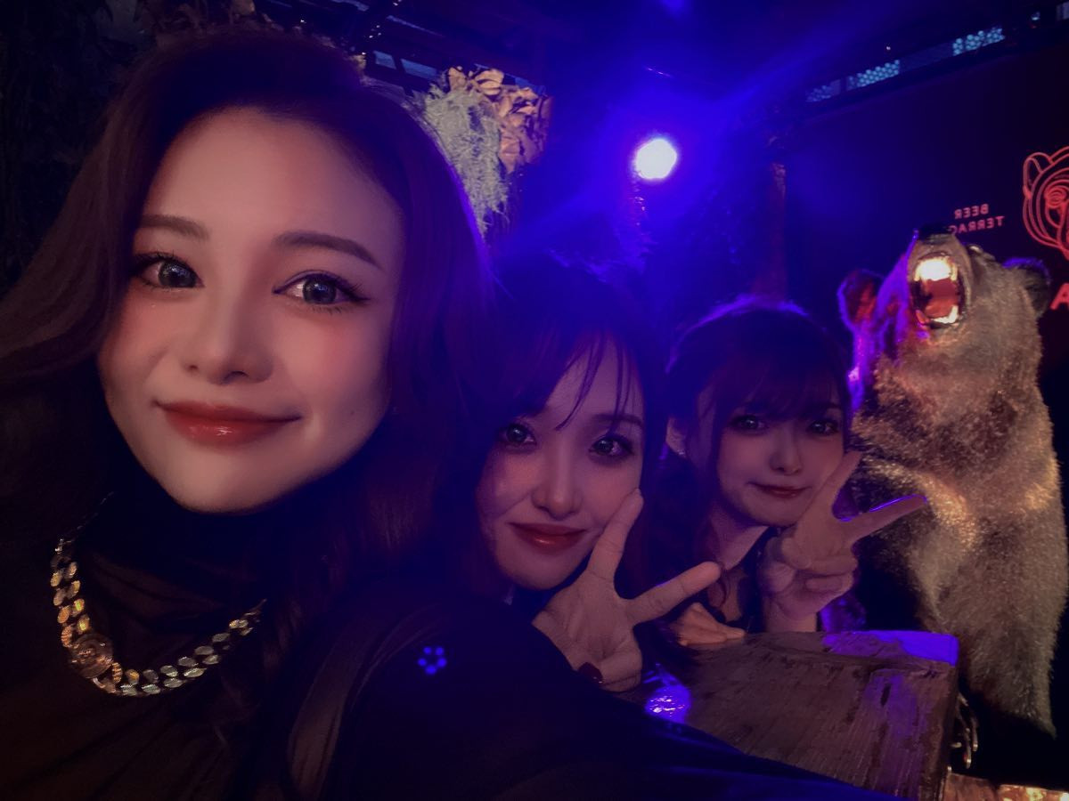 ベアガ9月末までなの寂し🥲

#すすきの #シャチグループ #シャチスタ #赤門倶楽部 #椿姫なみ #キャバ嬢 #キャバクラ #すすきのキャバクラ #歌舞伎町 #六本木 #銀座 #中洲 #北新地 #水商売 #バイト募集中 #求人 #アルバイト #高収入 #夜職 #キャスト募集 #体入 #採用 #女子大生 #経営者 #ベンチャー企業 #美容 #オシャレ #可愛い女の子 #ビアガ #ベアガ