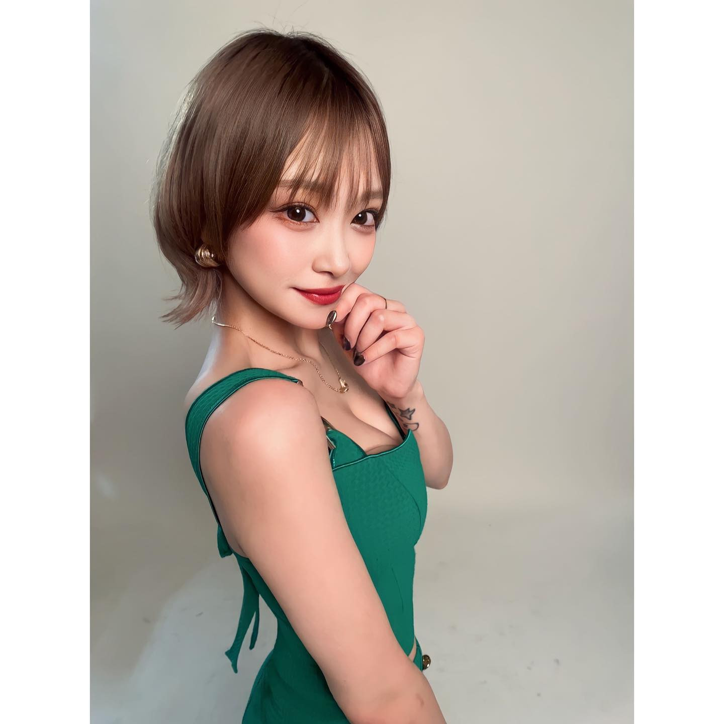 .
.
トプ画変更のお知らせ🦋
あ、ウルフ復活のお知らせ（結構前）
.