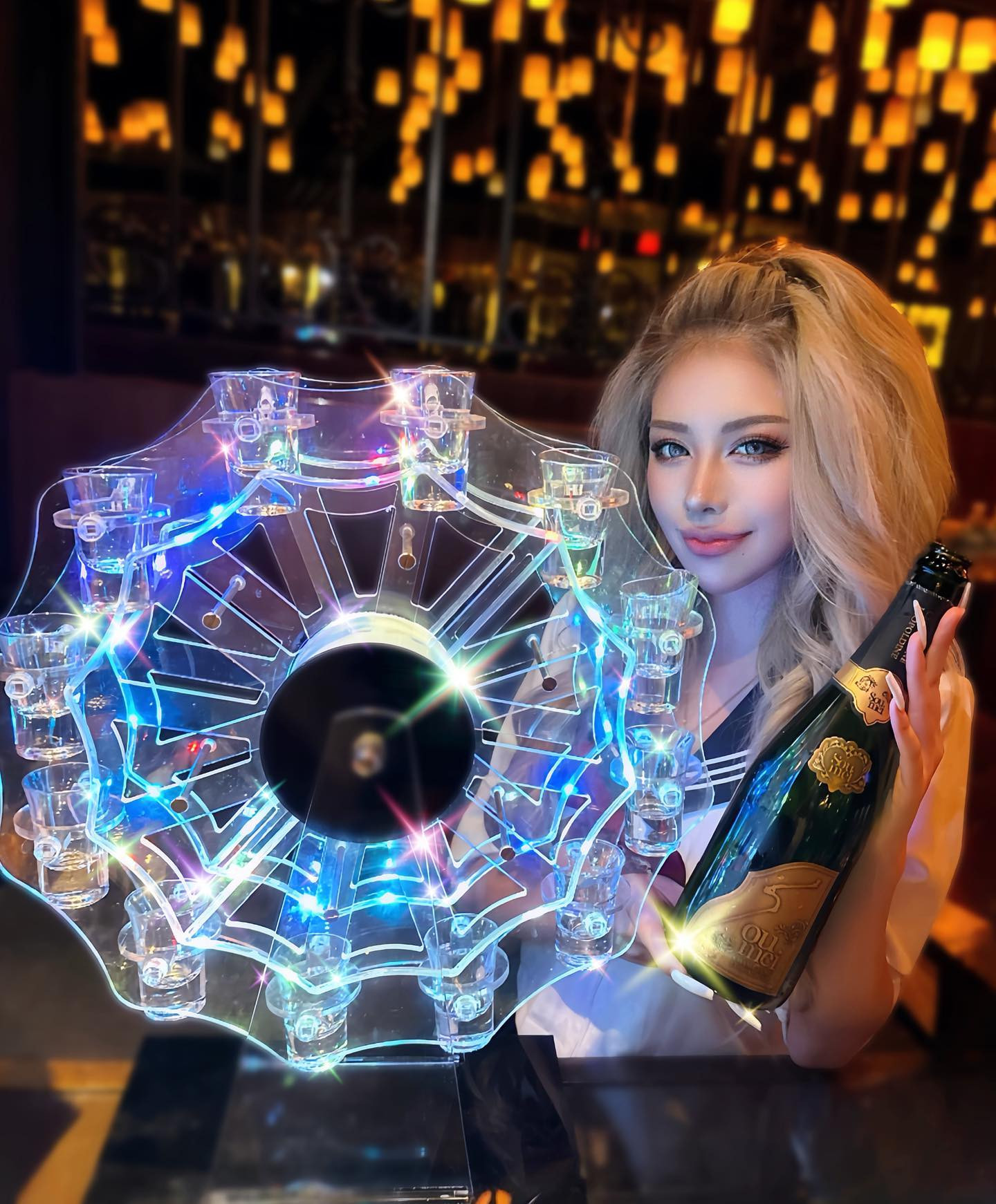 ・
峰 寿リ亜 ｰ 𝐉𝐮𝐥𝐢𝐚 𝐌𝐢𝐧𝐞🌹
・
𝗢𝗿𝗮𝗻𝗴𝗲 𝗧𝗲𝗿𝗿𝗮𝗰𝗲 - オレンジテラス🍊🧡
@orangeterrace.tokyo 
・
AREA: 歌舞伎町／新宿
TEL: 03-6233-8201
MAP: 〒160-0021 
  東京都新宿区歌舞伎町1-2-5
  東陽ビル B1F
TIME: 20:00〜LAST
・
 #キャバ嬢  #キャバクラ  #新宿  #歌舞伎町  #ホステス  #ギャル  #じゅりあ  #オレンジテラス  #六本木  #銀座  #クラブ  #渋谷  #ホスト