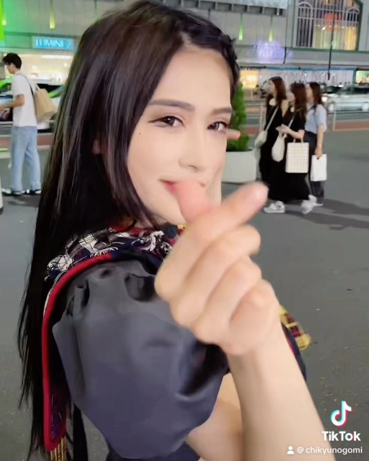 路上ライブありがとうございました🙏😍
毎週、毎週素敵な出会いに感謝🥲

来週もがんばります。
.
.
.
.
.
.
.
.
.
.
.
.
.
.
.
.
.
.
#instagram #instagood #路上ライブ #地下アイドル #新宿 #ダンス動画 #tiktok #ダンス #歌 #happyholidays #mysong #デビュー #六本木 #neon #idol #イベント #ダンスボーカルユニット #ライブアイドル #ボーカルユニット #アイドル #ライブ #モデル #可愛い