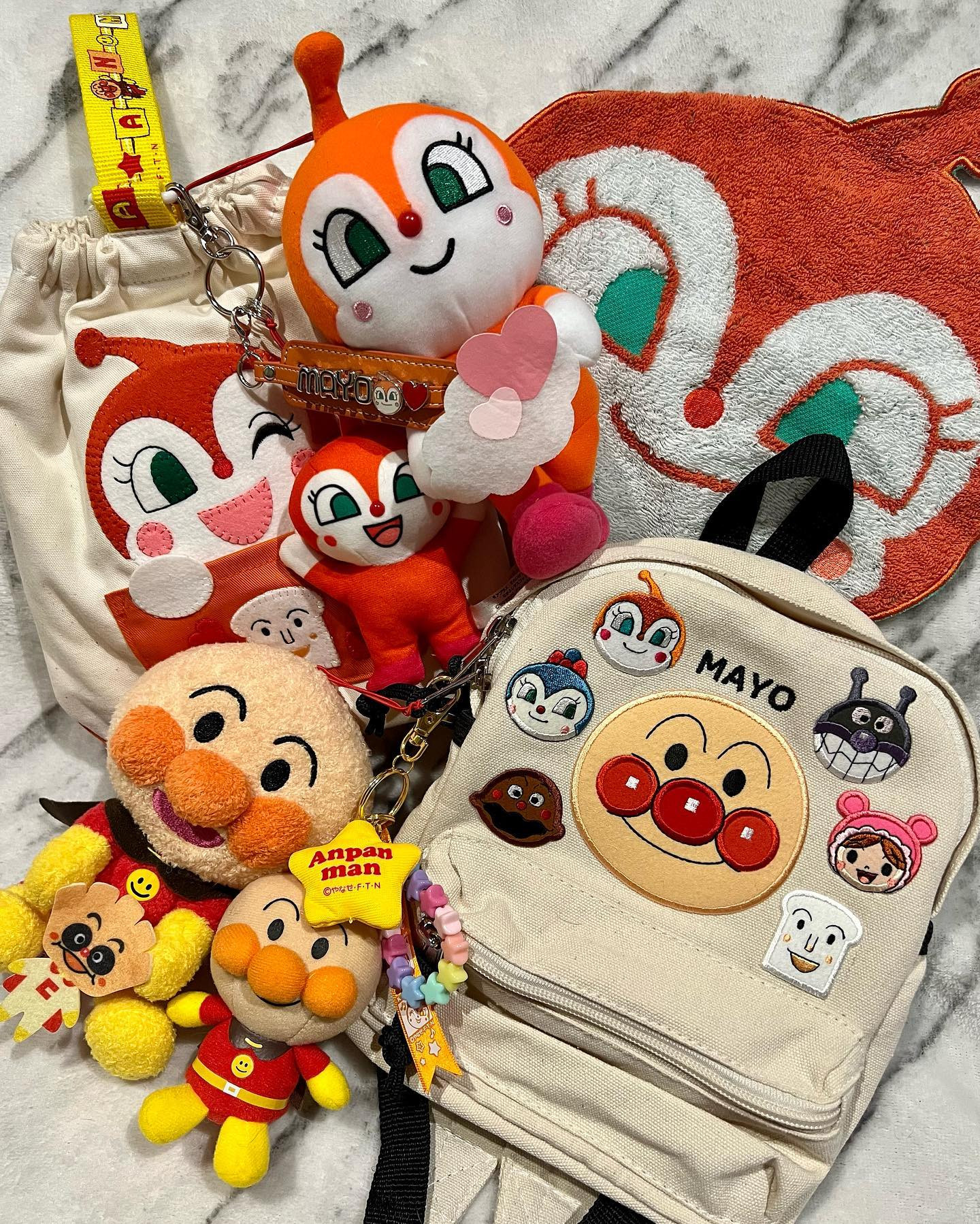 .
アンパンマンミュージアムで作れるオリジナルバックが可愛い過ぎる🎒
好きなワッペンを選んで名前まで刺繍してくれると🪡🧵
不覚にもバックパックのメインキャラクターはあんぱん
大本命は変わらずドキンちゃんね、
#アンパンマンミュージアム
#バタコさんの手づくりハウス