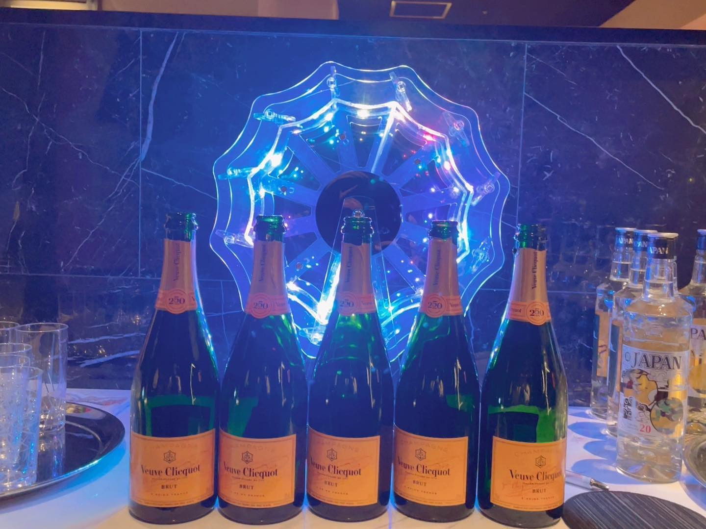 .

9月ありがとうございました🧡
10月も初っ端からシャンパン🍾ありがとうございます！
今月もがむしゃらに突っ走っていきます！
ゆりあをよろしくお願いしますっ

#キャバ嬢 #キャバクラ #すすきの #高収入 #求人 #アルバイト #女子大生 #ホステス #水商売 #歌舞伎町 #夜職 #採用 #バルセロナグループ #シャチグループ #体験入店 #銀座 #ニュークラ #ニュークラ嬢 #ポケパラ  #キャスト募集 #すすきのキャバクラ #ガールズバー #北新地 #フォロワー増やしたい #instagood 