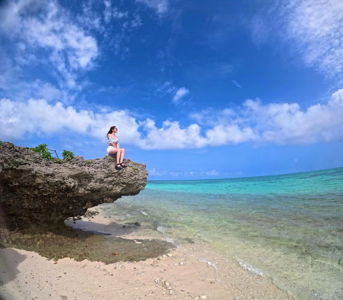 開放的すぎる海🏖
.
.
#仙台 #国分町 #六本木 #歌舞伎町 #銀座 #札幌 #ススキノ #北新地 #中洲 #国分町キャバクラ #キャバクラ #キャバ嬢 #シャンパン #オレンジテラス #オレンジテラス仙台 #ニューヨーク #thenewyork #エリアgグループ #こころだよ #石垣島 #川平タバガー