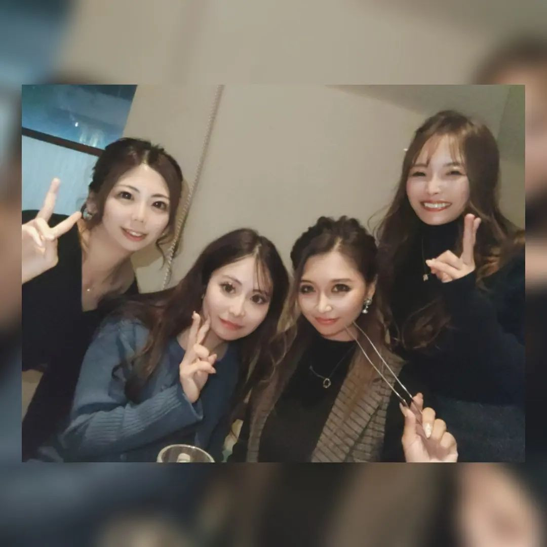 焼き肉美味しかったぁ♥
また食べたい🤤🤤🤤💗
@hibiki.group 
@letoile_sinseigroup 
#レトワール#響グループ #水川潤#美松ビル5F#札幌 #すすきの #北海道 #ニュークラブ #ニュークラ嬢 #すすきのニュークラ #ラウンジ #ラウンジ嬢 #キャバクラ #キャバ嬢 #ホステス #夜職 #ナイトワーク #ポケパラ #インスタ指名 #求人 #お酒好きな人と繋がりたい #キャバキャバ #きゃばきゃば#ダイエット#HIBIKI#HIBIKIグループ