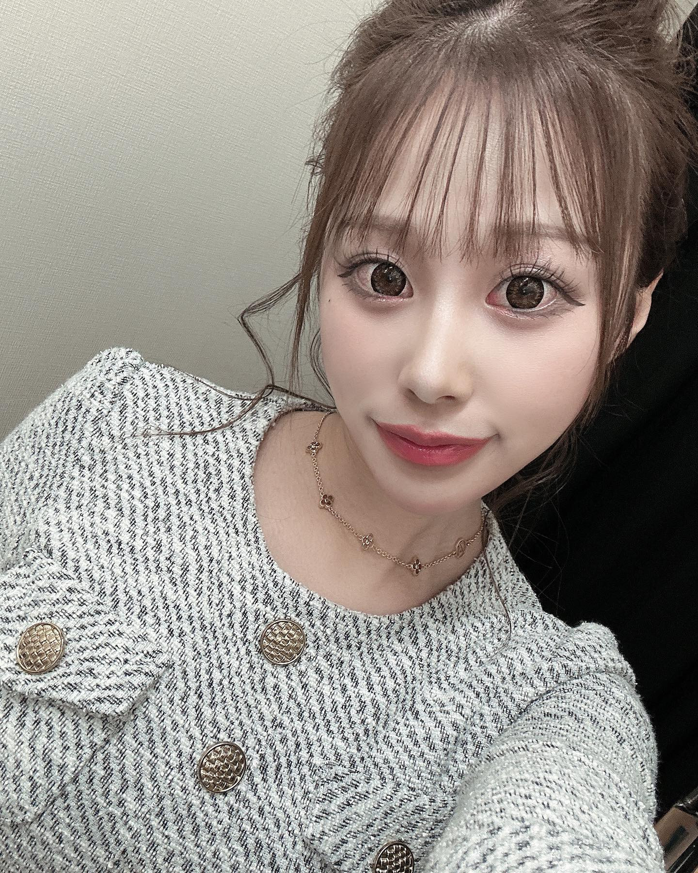 🤍🤍🤍

サムスギ

今週もがんばろ💪💪💪

.
.
.
.
.

#ザニューヨーク#エリアG#キャバクラ#ニュークラブ#仙台キャバクラ#キャバ嬢#ホステス#水商売#仙台#国分町#歌舞伎町#六本木#銀座#すすきの#錦#北新地#ミナミ#中洲#キャバキャバ#ヘアメ#ヘアメイク#シャンパン
#hairmake#dress#TheNewYork#areag