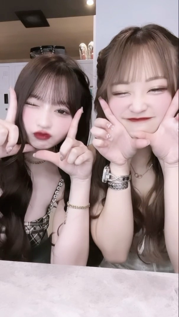 なかよぴ　( ᐢ. ̫ .ᐢ )💓

 #ウルフグループ  #vibi #royalstage  #ビビ  #ロイヤルステージ  #札幌  #すすきの  #ススキノ  #ニュークラ  #キャバクラ  #キャバ嬢  #キャバクラ嬢  #ニュークラブ  #ニュークラ嬢  #ホステス #ガールズバー  #すすきのキャバ嬢  #すすきのキャバクラ  #すすきのグルメ  #ラウンジ #札幌観光  #美人  #美女  #可愛い  #可愛い女の子  #銀座  #六本木  #北新地 #錦 #中洲