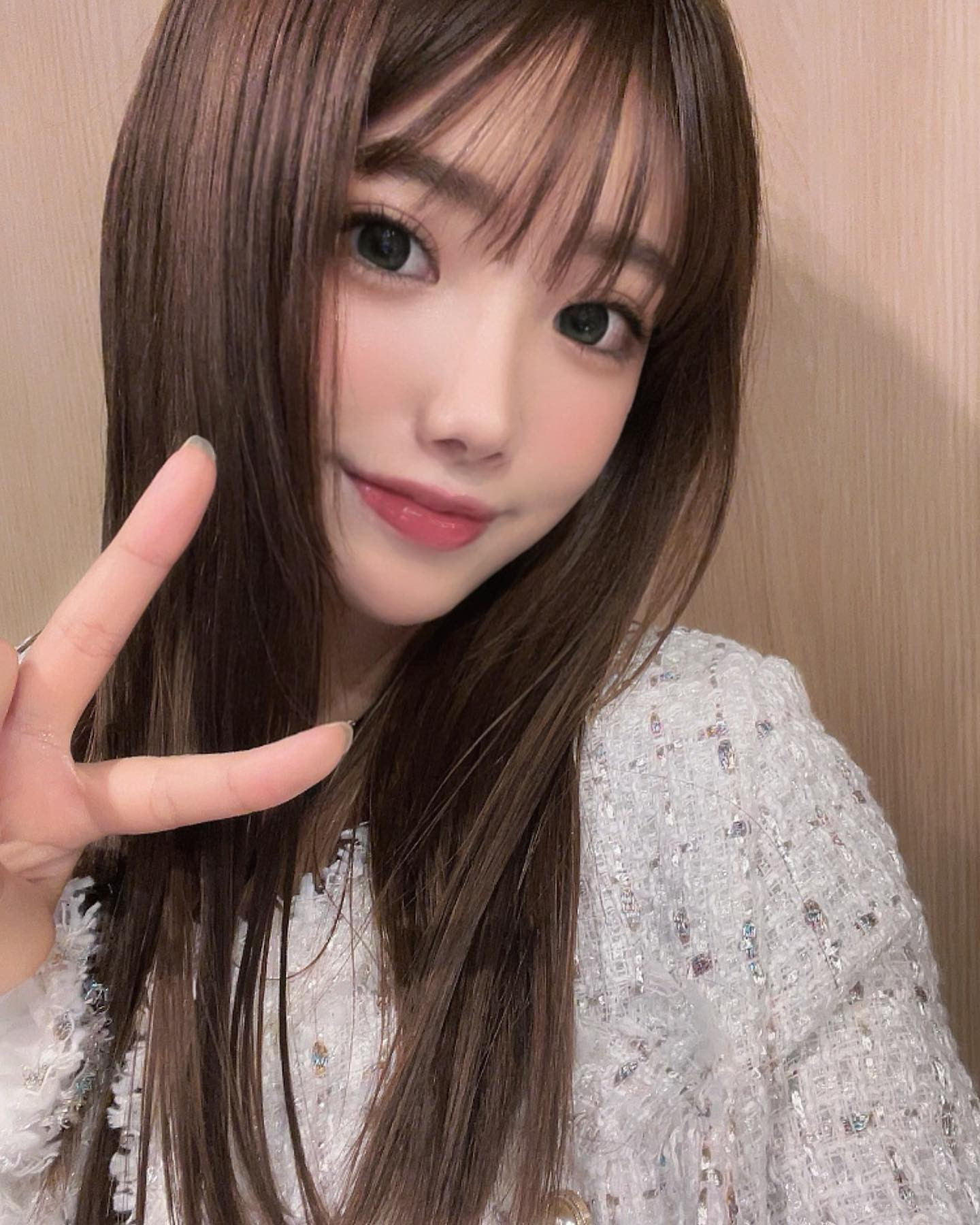 .
美味しいシーシャのお店教えてください🫶🏻
.
.
#仙台 #国分町 #六本木 #歌舞伎町 #銀座 #札幌 #ススキノ #北新地 #中洲 #国分町キャバクラ #キャバクラ #キャバ嬢 #シャンパン #オレンジテラス #オレンジテラス仙台 #ニューヨーク #thenewyork #エリアgグループ #こころだよ