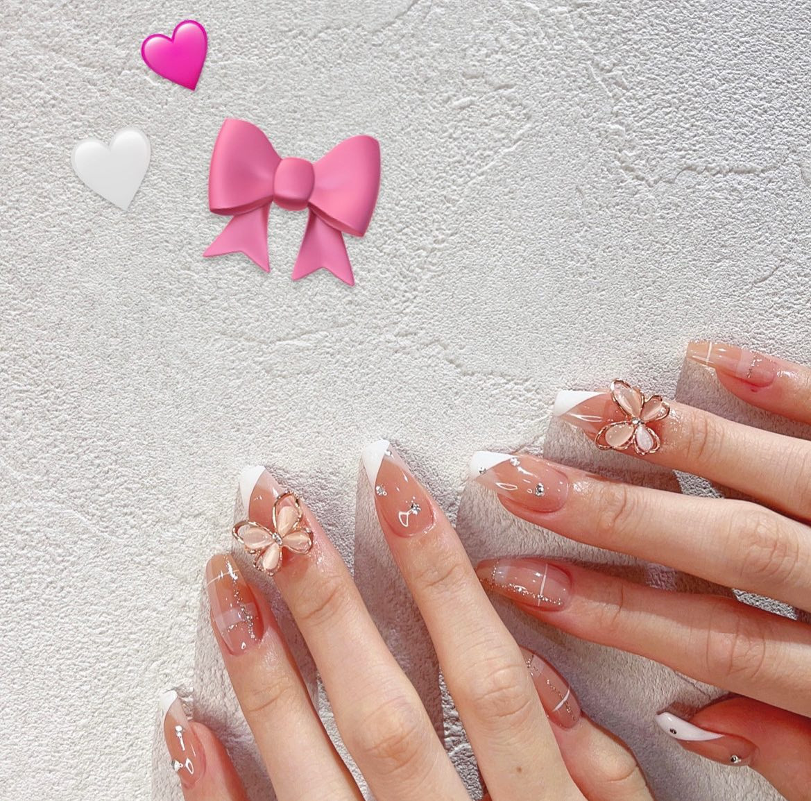 .
💅🎀
.
ネイルされてる時ほぼ寝てしまう😴
.
#仙台 #宮城 #ネイル
#フレンチネイル #チェックネイル