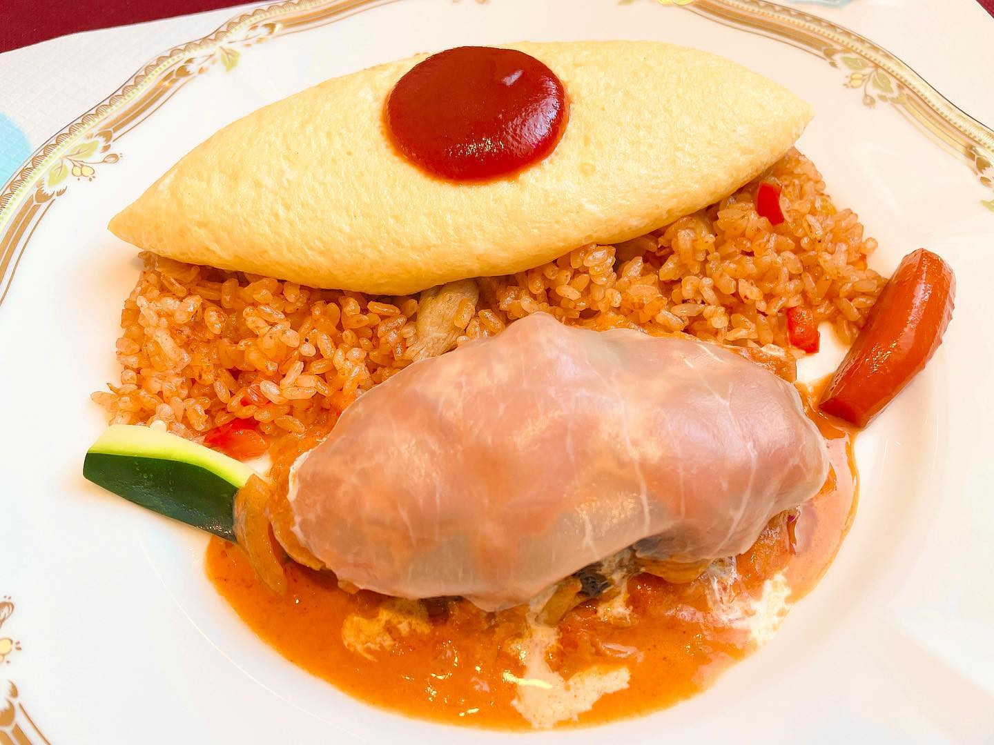 💙

ラーメンだけじゃなくて
こんなに女子っぽい
かわいいのを食べる日もある🫢🤍
ずっと行ってみたかったアンジュパッセさん🍳

実は洋食もすき🫶🏻
あ、、食べるの全般だったわ🤷🏼‍♀️

みんなの知ってるおいしいお店ぜひ教えて〜！
そして連れてってくださいな👀💞

#新潟ランチ #新潟オムライス #新潟ハンバーグ #新潟グルメ #アンジュパッセ #オムライス #オムライス好きな人と繋がりたい #プリン #プリン部 #オムライス部 #プリン好きな人と繋がりたい #洋食屋 
#スナックのどか #snackno