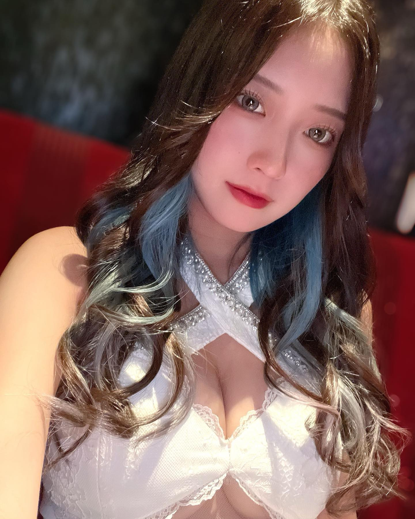 最近さっむ

 #歌舞伎町キャバ嬢  #歌舞伎町キャバクラ  #インナーカラー  #新宿  #飲みべ高い人と繋がりたい