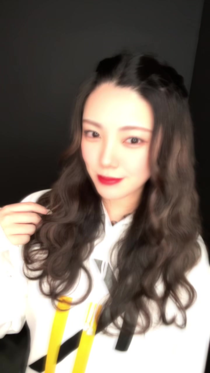 1人で...🫢 #歌舞伎町 #新宿 #ガールズバー #ガルバ嬢 #ガルバ #水商売 #湘南 #湘南ガール #ヘアメイク