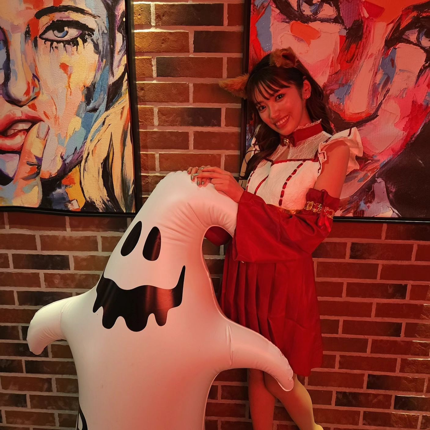 昨日はキツネになりましたーー🫨
.
.
#仙台 #国分町 #六本木 #歌舞伎町 #銀座 #札幌 #ススキノ #北新地 #中洲 #国分町キャバクラ #キャバクラ #キャバ嬢 #シャンパン #オレンジテラス #オレンジテラス仙台 #ニューヨーク #thenewyork #エリアgグループ #こころだよ #ハロウィン #コスプレ