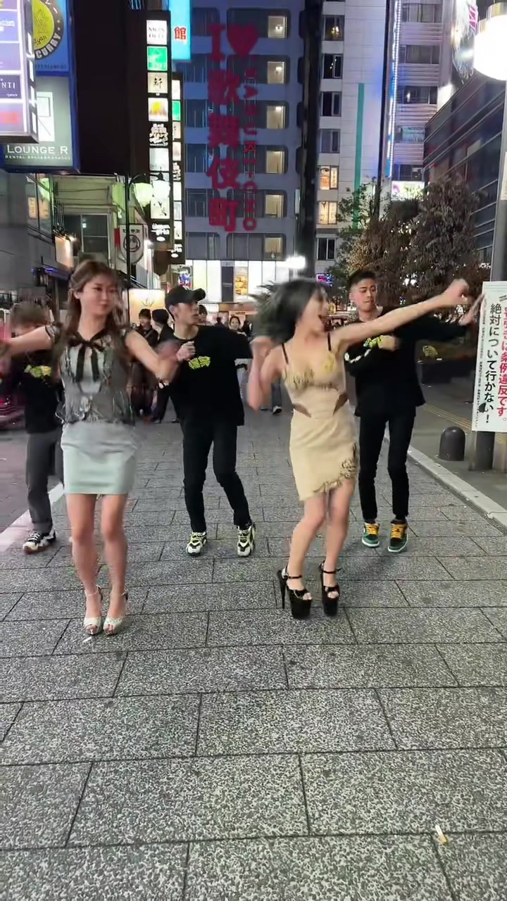 LUIAGUE ホットニュース 67530