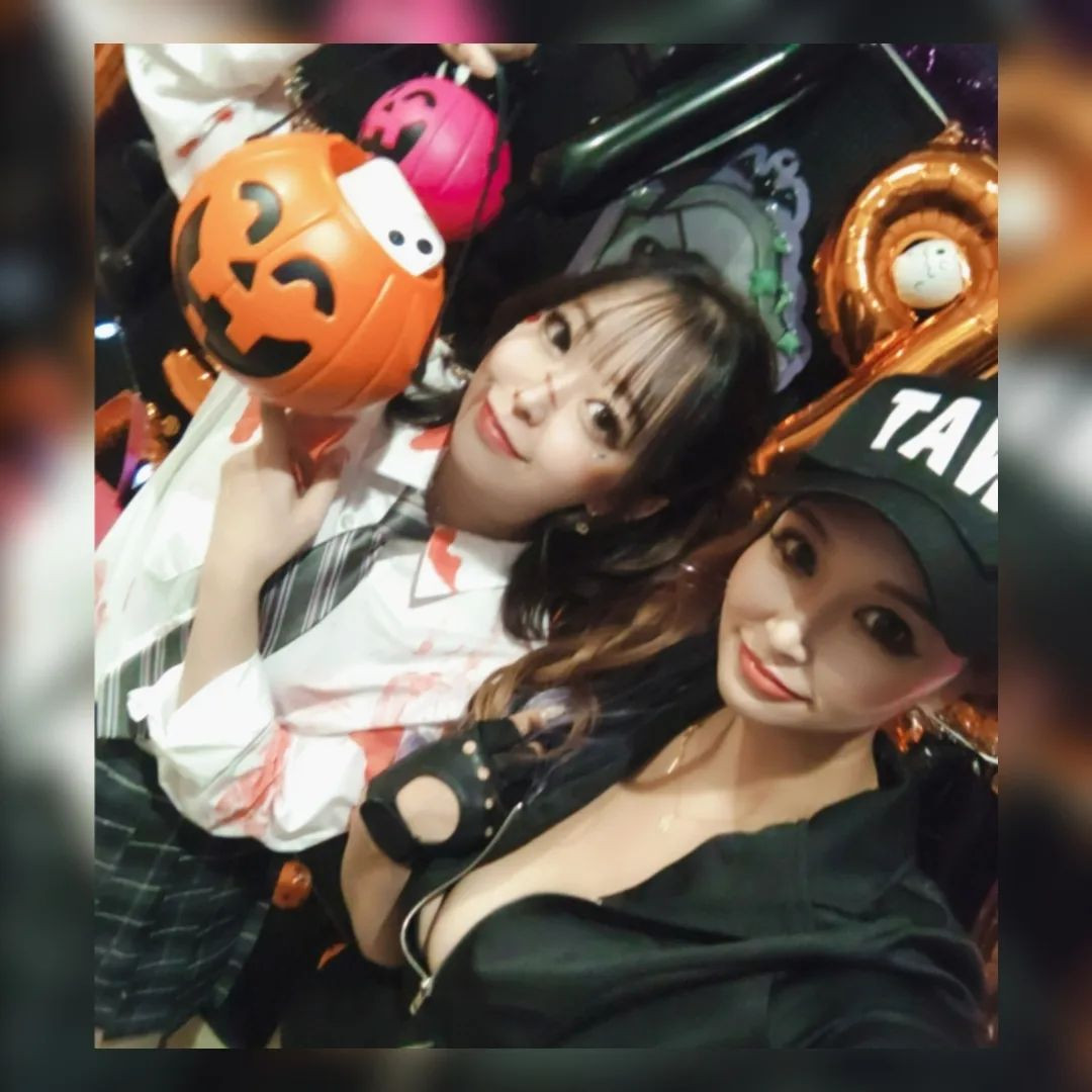 ハロウィンみんな可愛いお♥
@hibiki.group 
@letoile_sinseigroup 
#レトワール#響グループ #水川潤#美松ビル5F#札幌 #すすきの #北海道 #ニュークラブ #ニュークラ嬢 #すすきのニュークラ #ラウンジ #ラウンジ嬢 #キャバクラ #キャバ嬢 #ホステス #夜職 #ナイトワーク #ポケパラ #インスタ指名 #求人 #お酒好きな人と繋がりたい #キャバキャバ #きゃばきゃば#ダイエット#HIBIKI#HIBIKIグループ