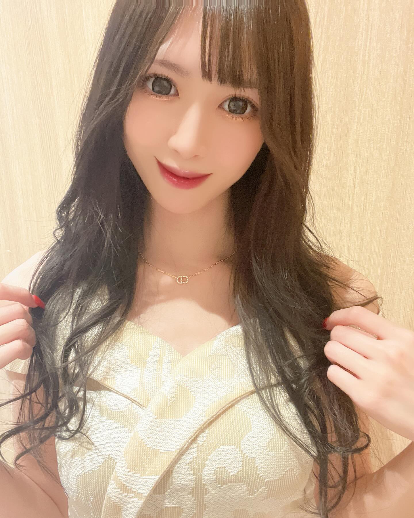 .

黒髪に合うドレス買わないと😣💓

#キャバ嬢 #キャバクラ #すすきの #高収入 #求人 #アルバイト #女子大生 #ホステス #水商売 #歌舞伎町 #夜職 #採用 #バルセロナグループ #シャチグループ #体験入店 #銀座 #ニュークラ #ニュークラ嬢 #ポケパラ  #キャスト募集 #すすきのキャバクラ #ガールズバー #北新地 #フォロワー増やしたい #instagood #follow #love #photooftheday #メイク #ネイル 

.