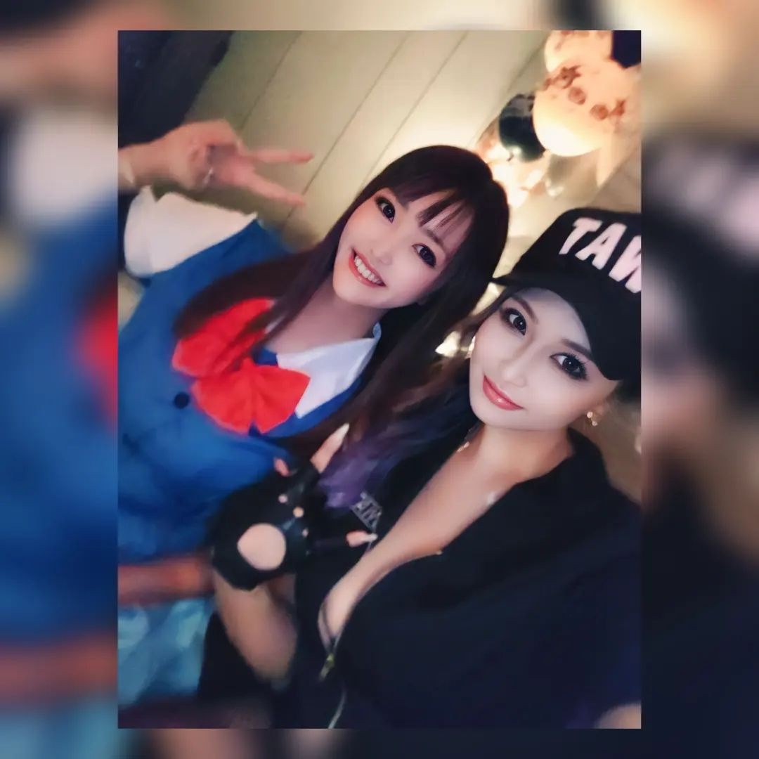 めぐみさんと🤗♥
スラムダンクマネージャー可愛かった♥
@hibiki.group 
@letoile_sinseigroup 
#レトワール#響グループ #水川潤#美松ビル5F#札幌 #すすきの #北海道 #ニュークラブ #ニュークラ嬢 #すすきのニュークラ #ラウンジ #ラウンジ嬢 #キャバクラ #キャバ嬢 #ホステス #夜職 #ナイトワーク #ポケパラ #インスタ指名 #求人 #お酒好きな人と繋がりたい #キャバキャバ #きゃばきゃば#ダイエット#HIBIKI#HIBIKIグループ