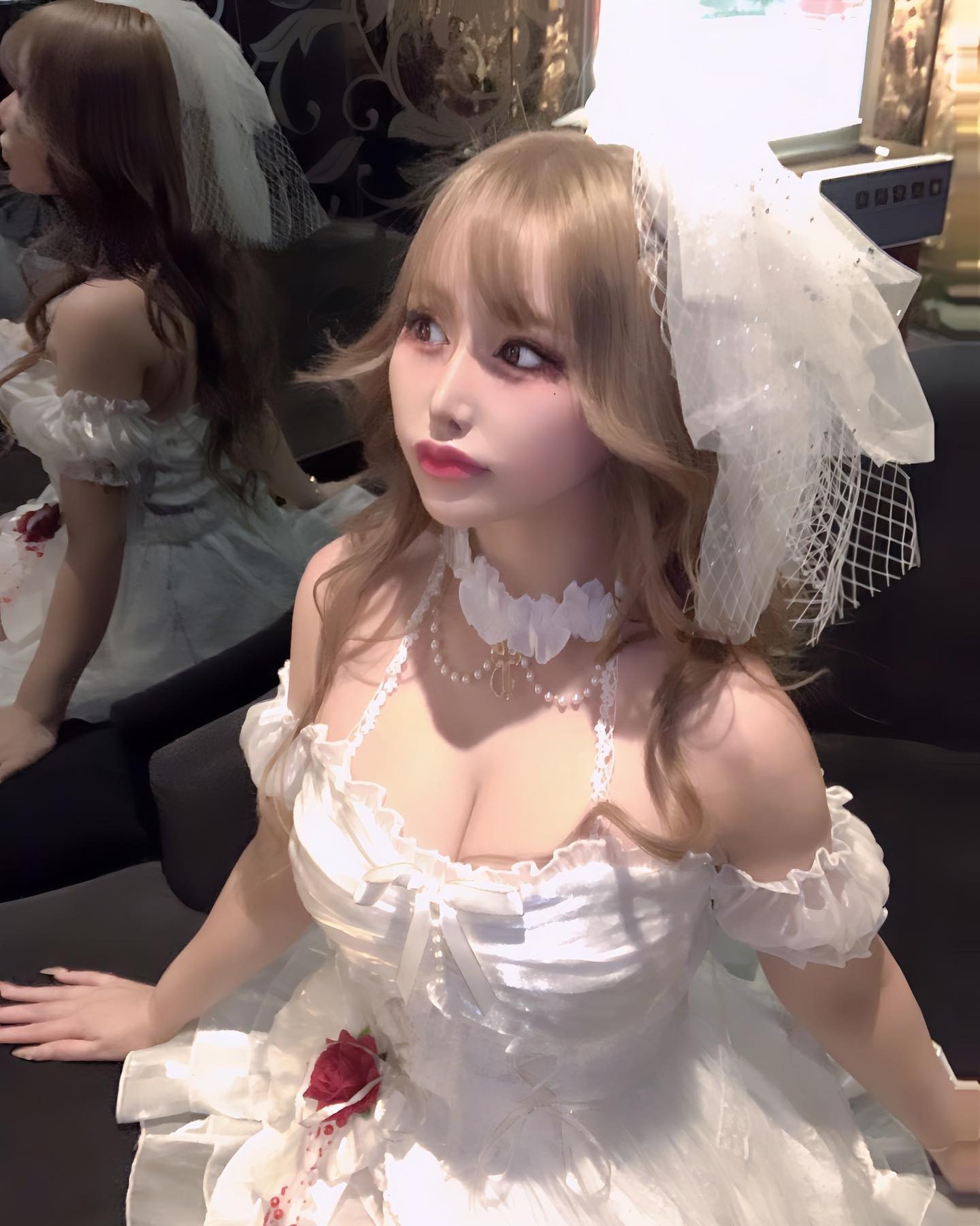 ハロウィン2日目🎃ゾンビ花嫁
🤍💙🤍💙
.
.
.
.
.
#歌舞伎町#キャバ嬢#加工#水色#シャンパン#一美優
#オレンジテラス#バースデー#お誕生日#ハロウィン