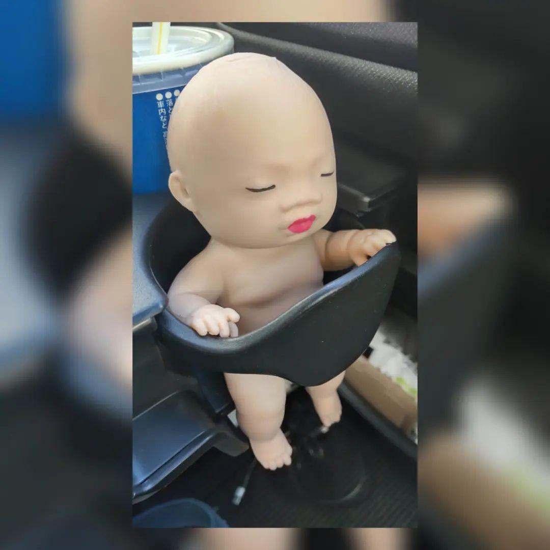 はじめましての某ママさん♥
優しくて話やすかったぁ〜✨パン頂いちゃった♥

この赤ちゃん体臭シ◯ナーの匂いする…🤔

@hibiki.group 
@letoile_sinseigroup 
#レトワール#響グループ #水川潤#美松ビル5F#札幌 #すすきの #北海道 #ニュークラブ #ニュークラ嬢 #すすきのニュークラ #ラウンジ #ラウンジ嬢 #キャバクラ #キャバ嬢 #ホステス #夜職 #ナイトワーク #ポケパラ #インスタ指名 #求人 #お酒好きな人と繋がりたい #キャバキャバ #きゃばきゃば#ダ